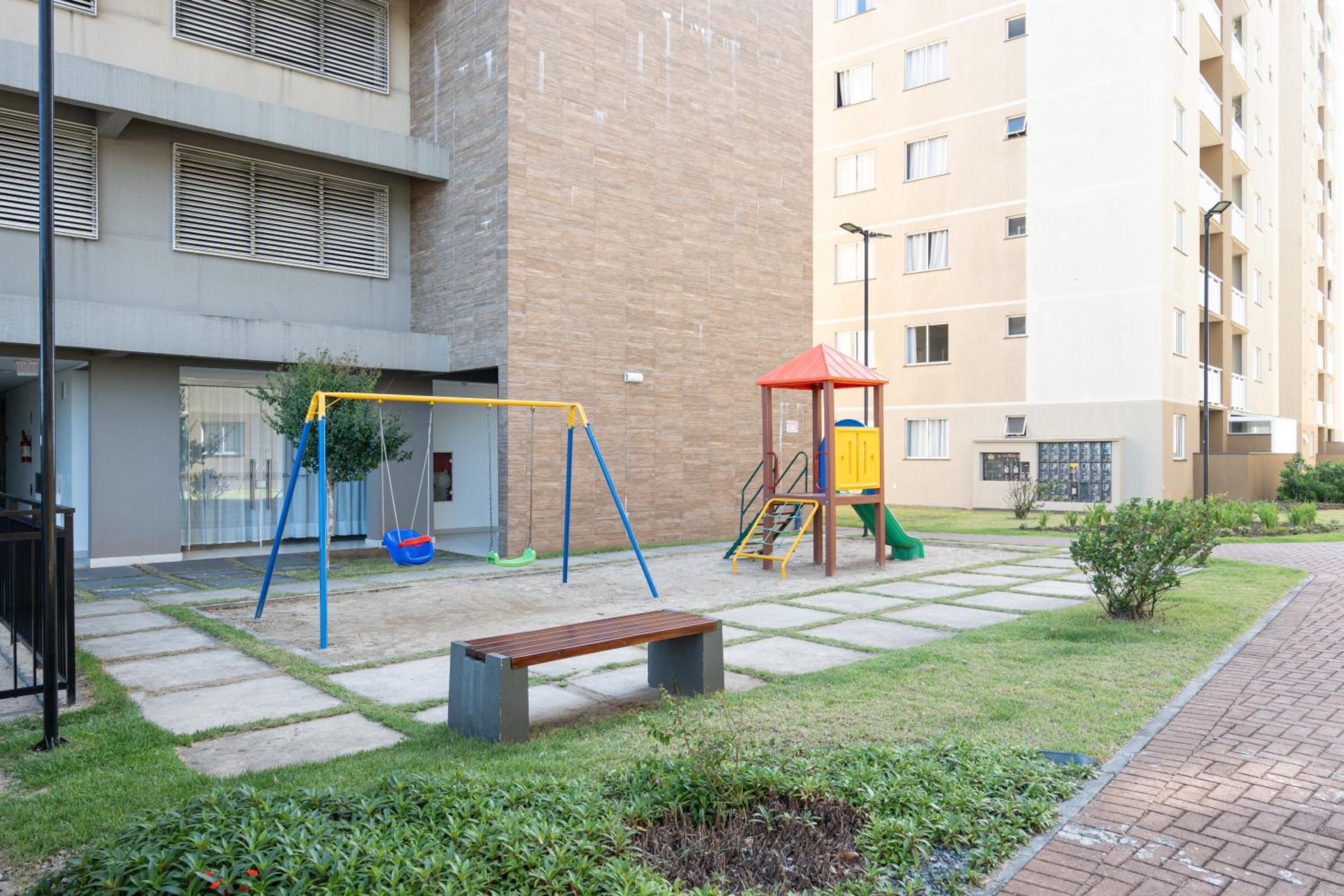 Aptos completo com vista mar pé na areia em Barra Velha em condomínio Resort com Spa, Piscina, quadra de futebol, Sala de jogos, brinquedoteca, Complexo co