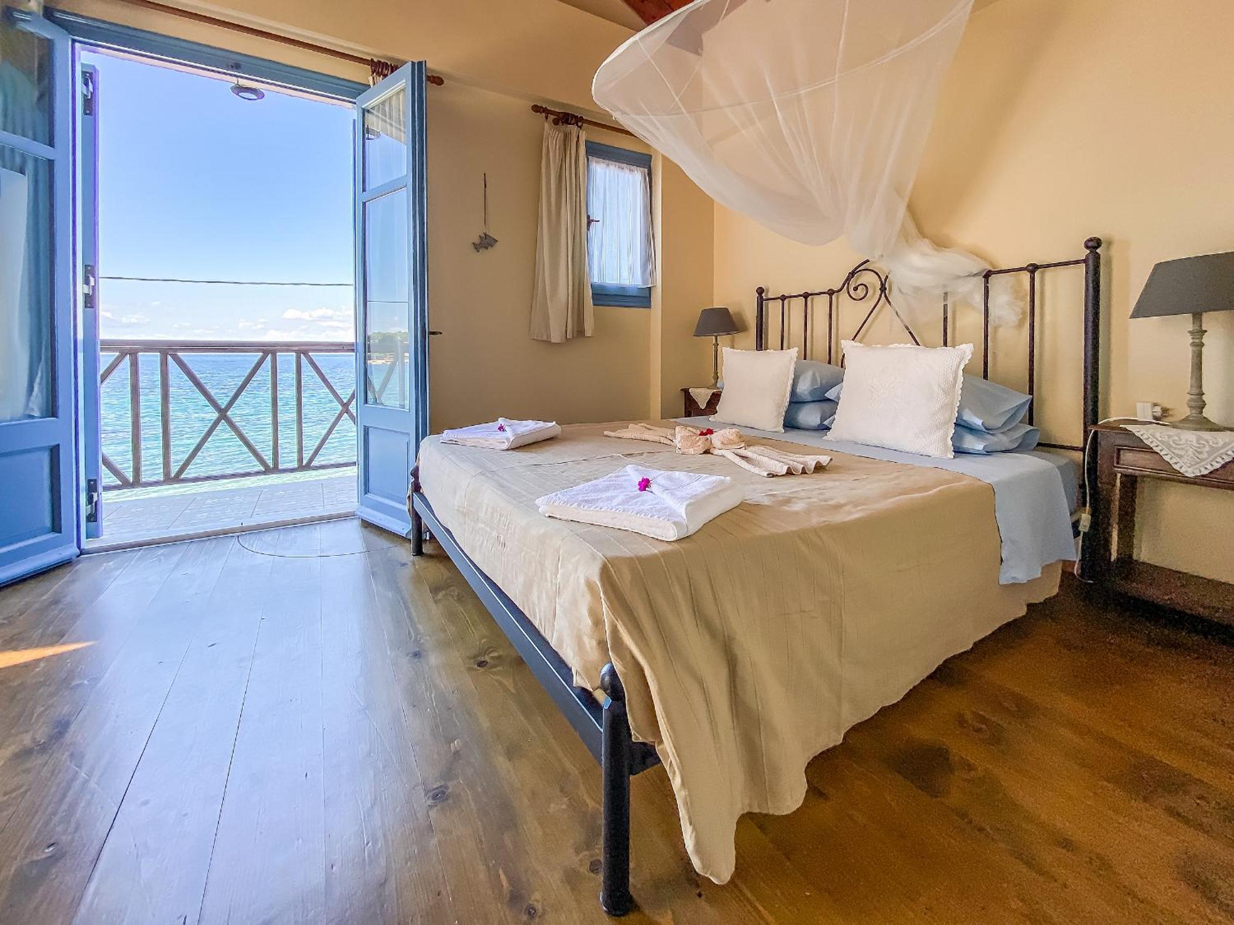 Kyparissis Beach House 2 view 3