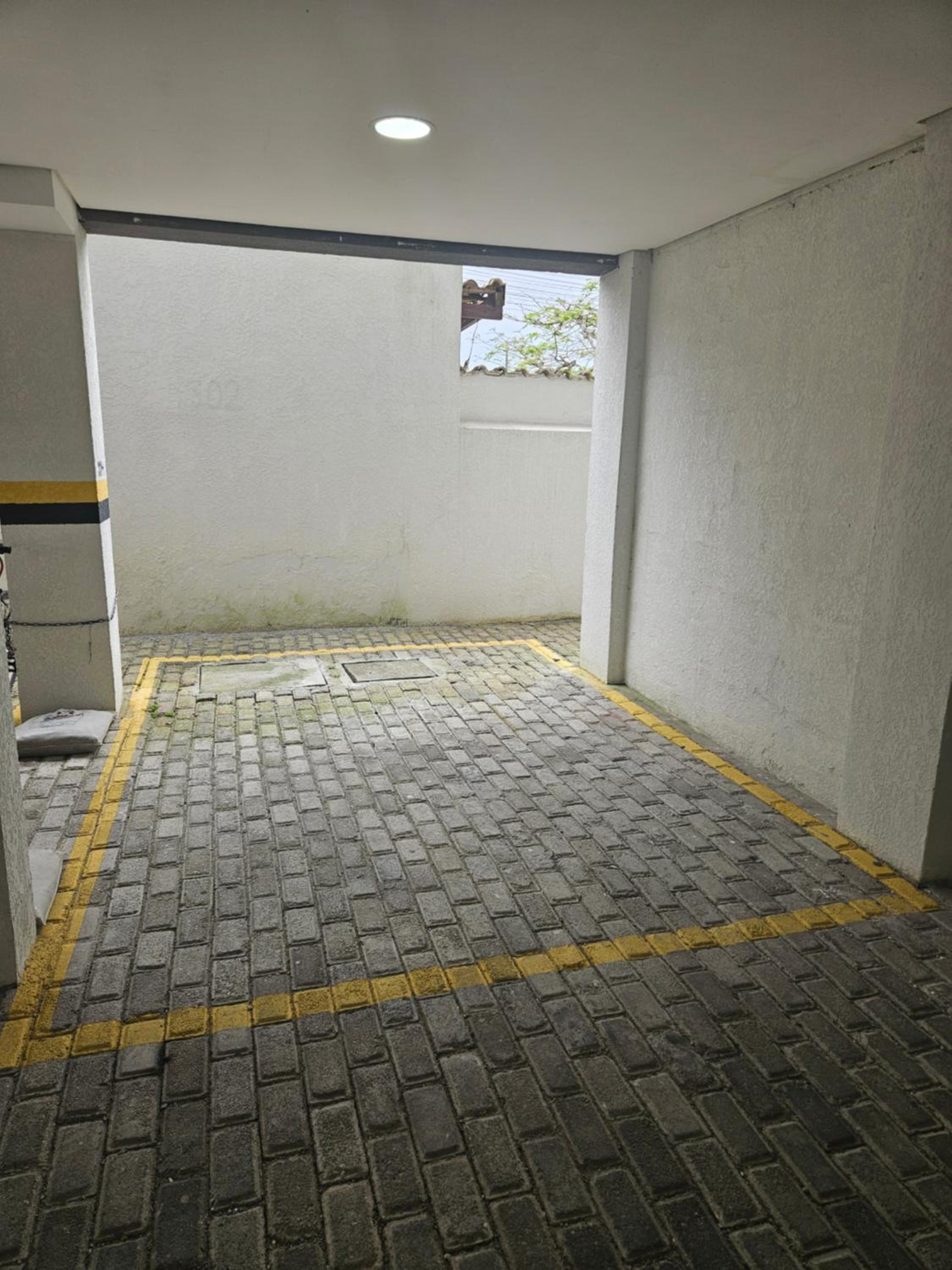 1 apartamento 400 metros da praia no centro dos ingleses