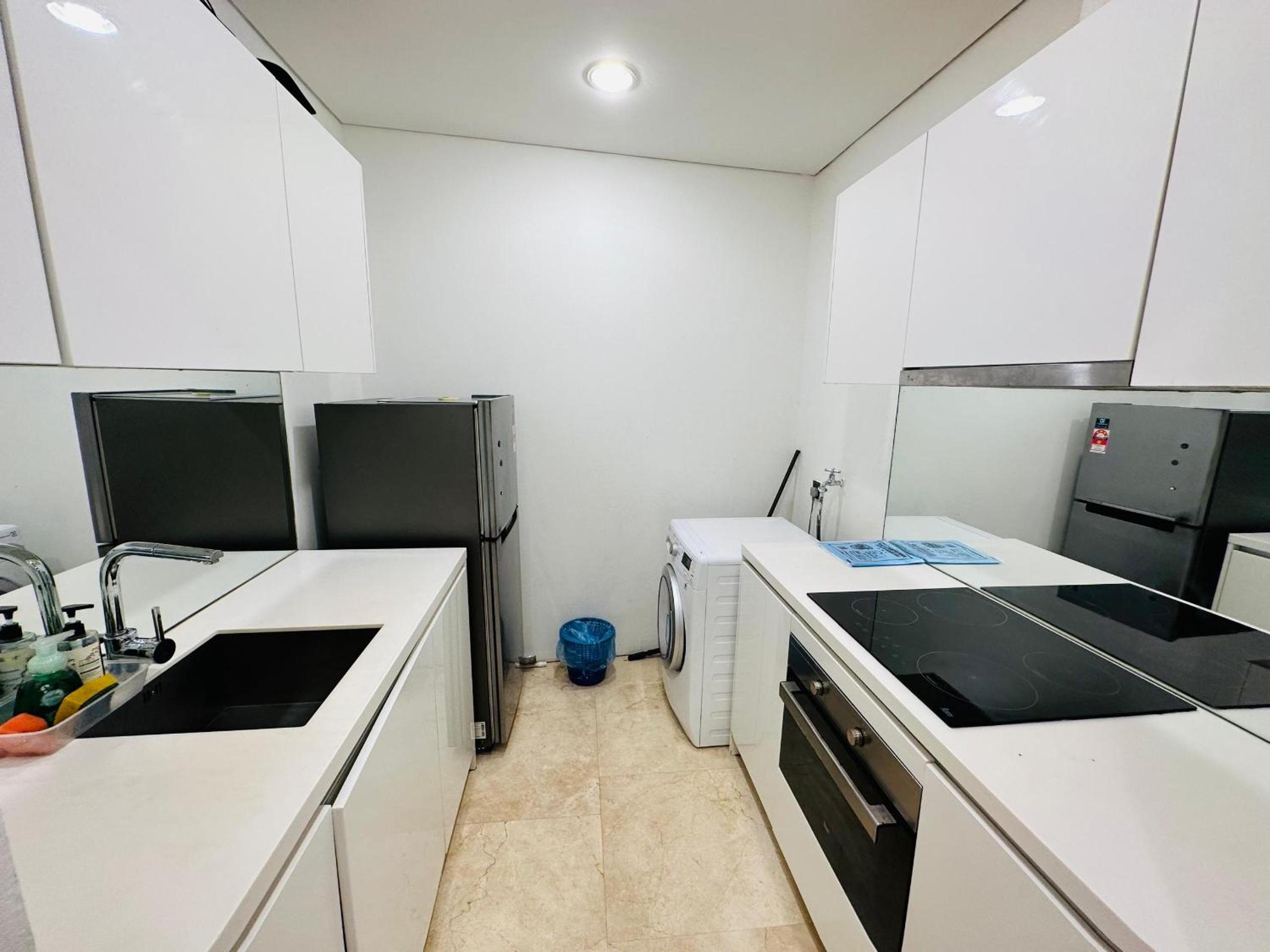 sky suites klcc by near petronas twin tower