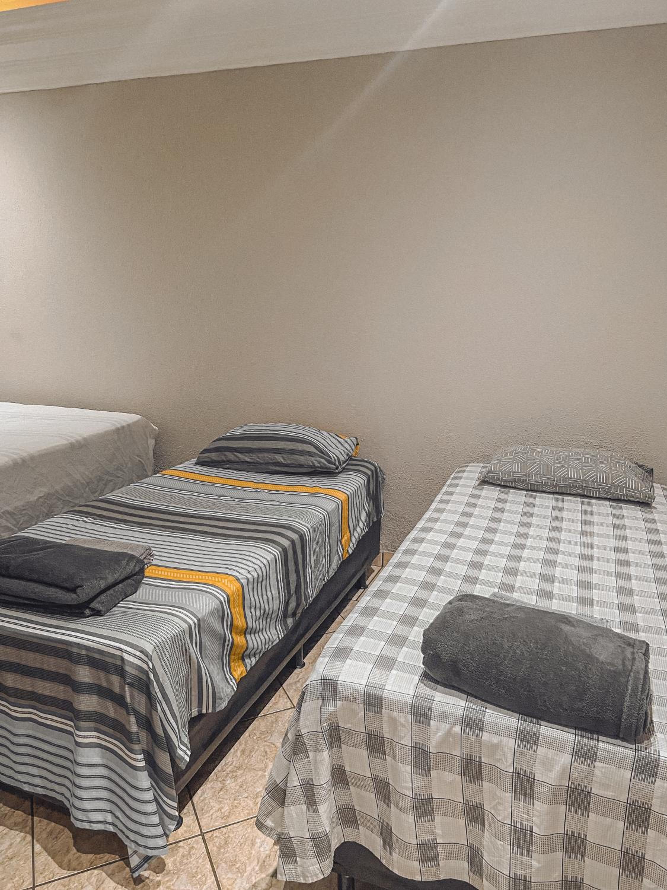 Hostel Network - Quartos Privativos