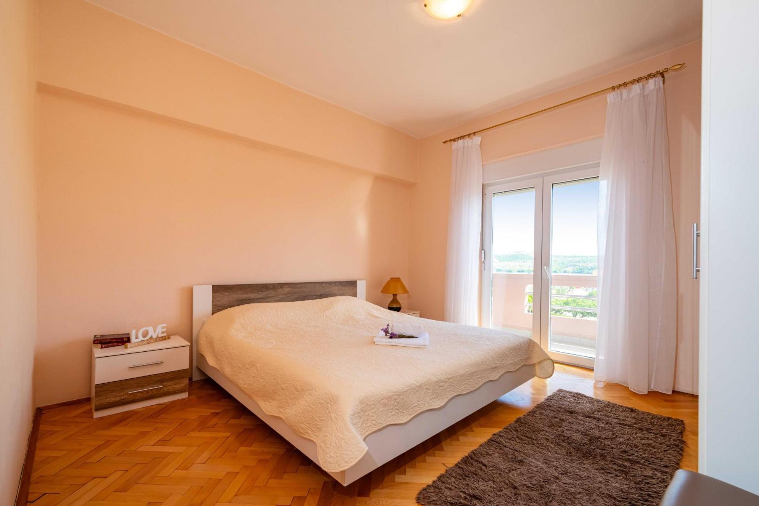 MY DALMATIA - Sea view apartment Nika with private parking view 5