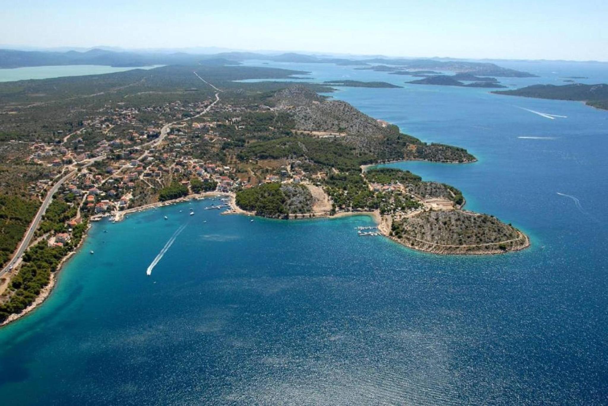MY DALMATIA - Beachfront apartment Vanja with sea view terrace and private parking