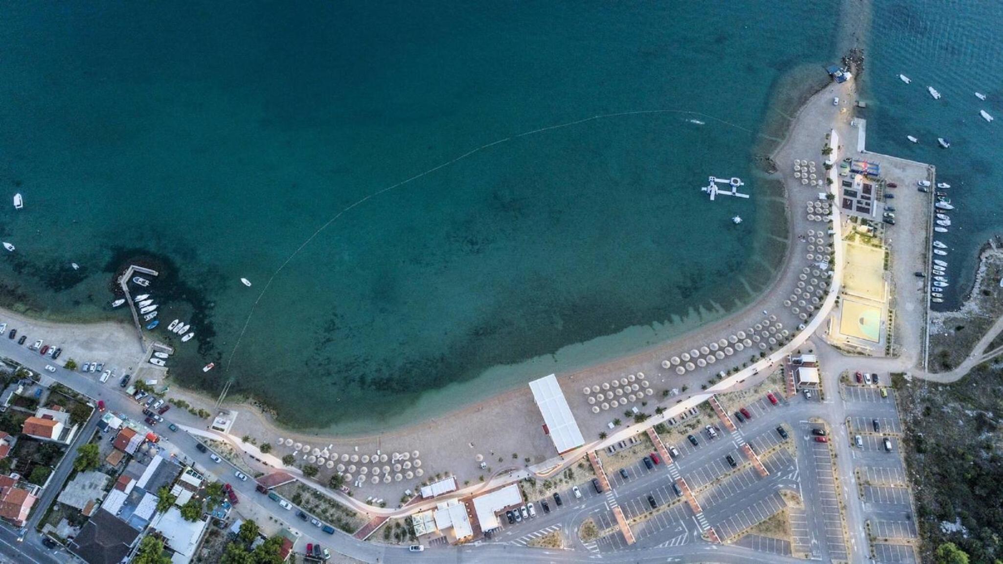 MY DALMATIA - Apartment Cvita with shared pool view 4
