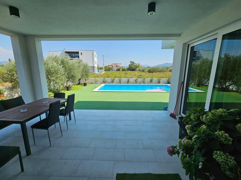 Villa Maestro view 3