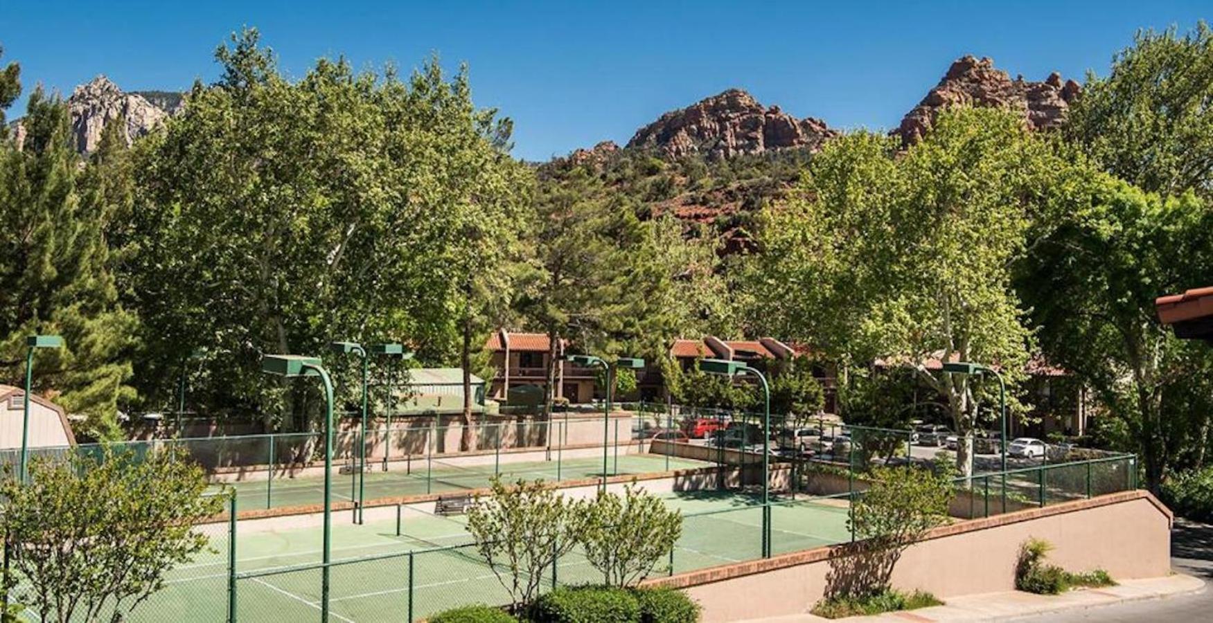 Arroyo Roble Resort at Oak Creek