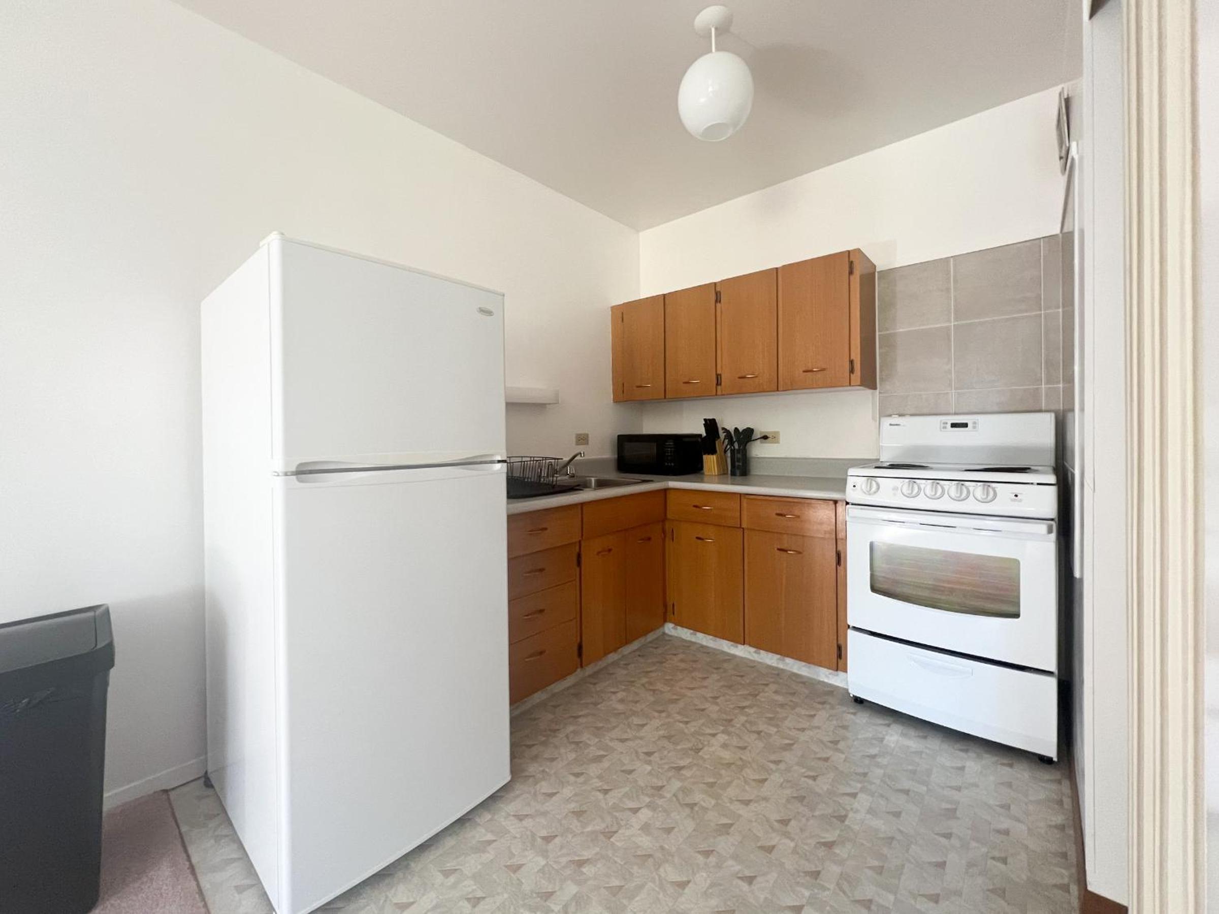 WorkStay Lodging - Spy Hill, SK - Near Esterhazy, Rocanville & Potash Mine Sites