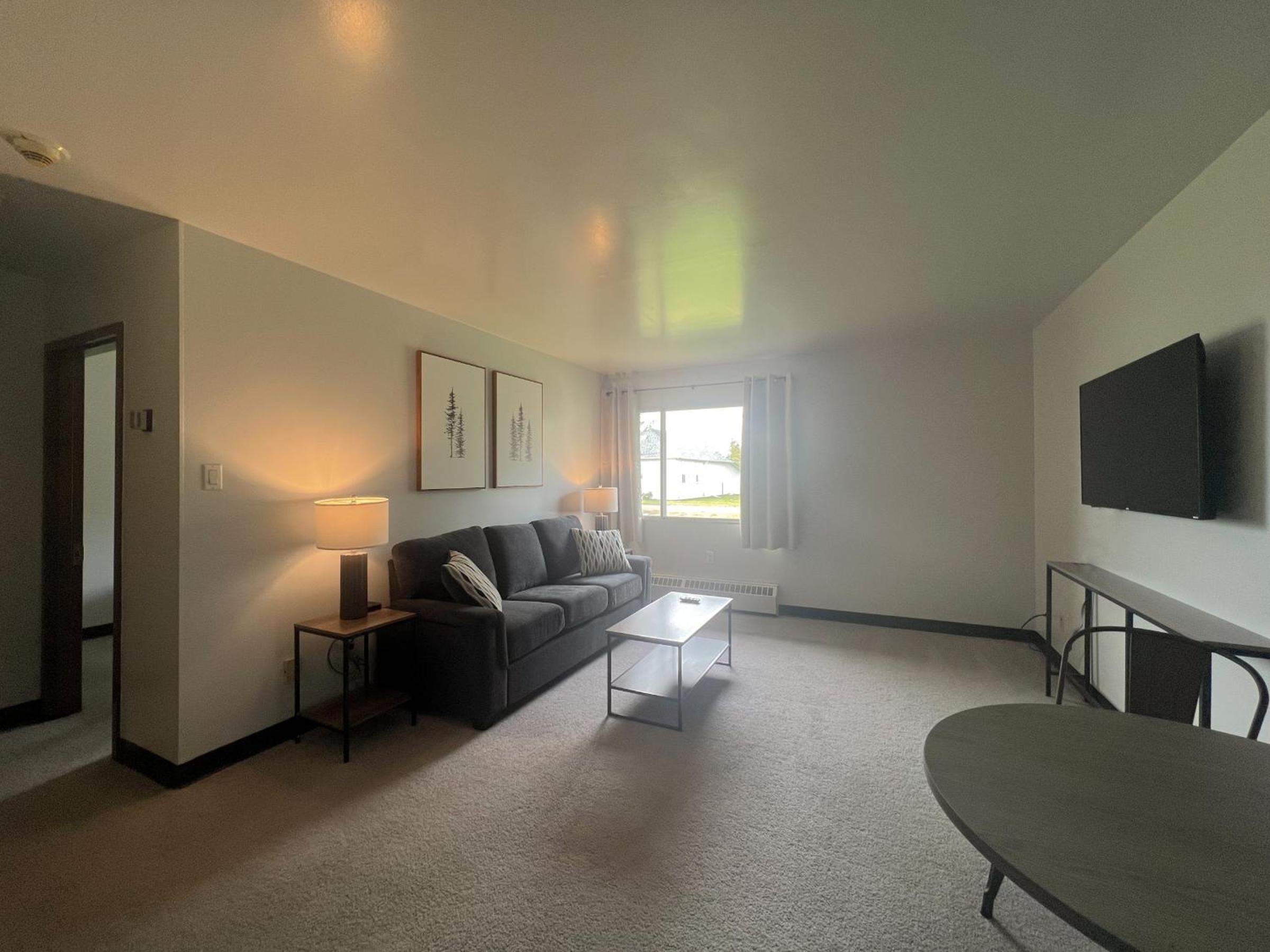 WorkStay Lodging - Spy Hill, SK - Near Esterhazy, Rocanville & Potash Mine Sites
