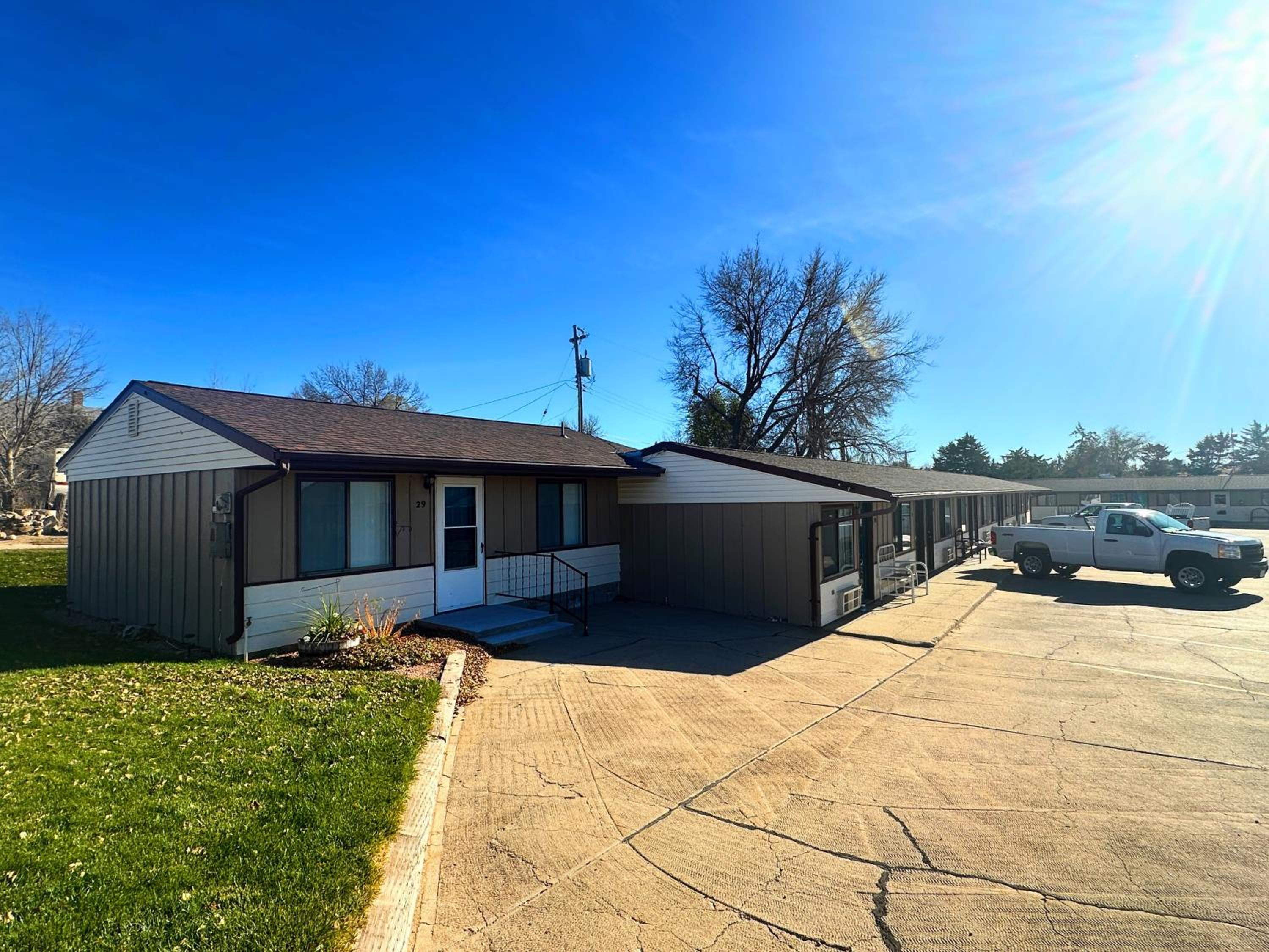 Westerner Motel