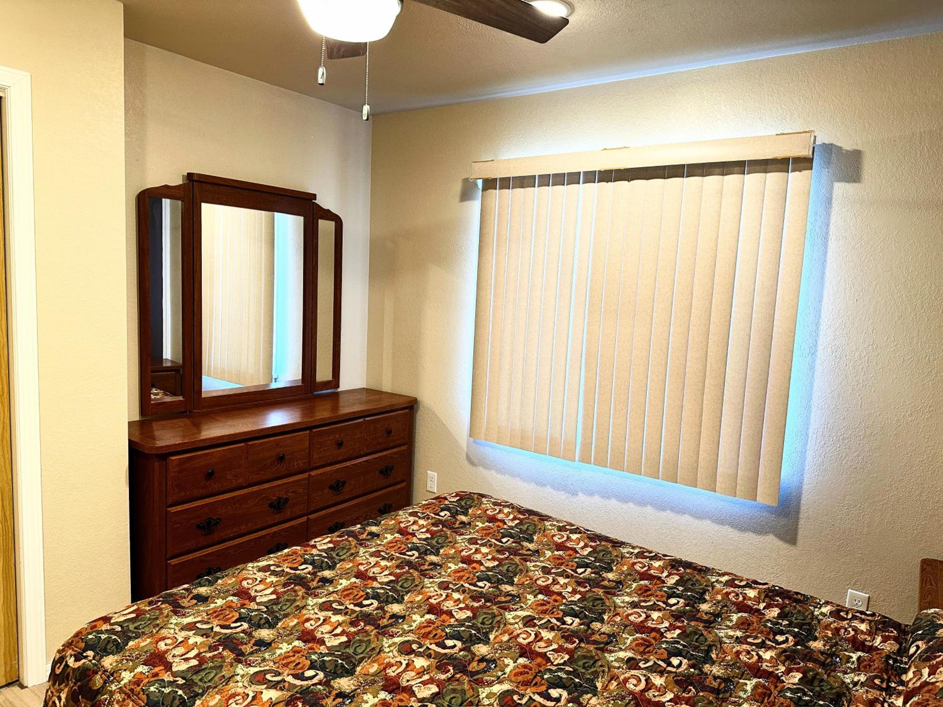 Westerner Motel