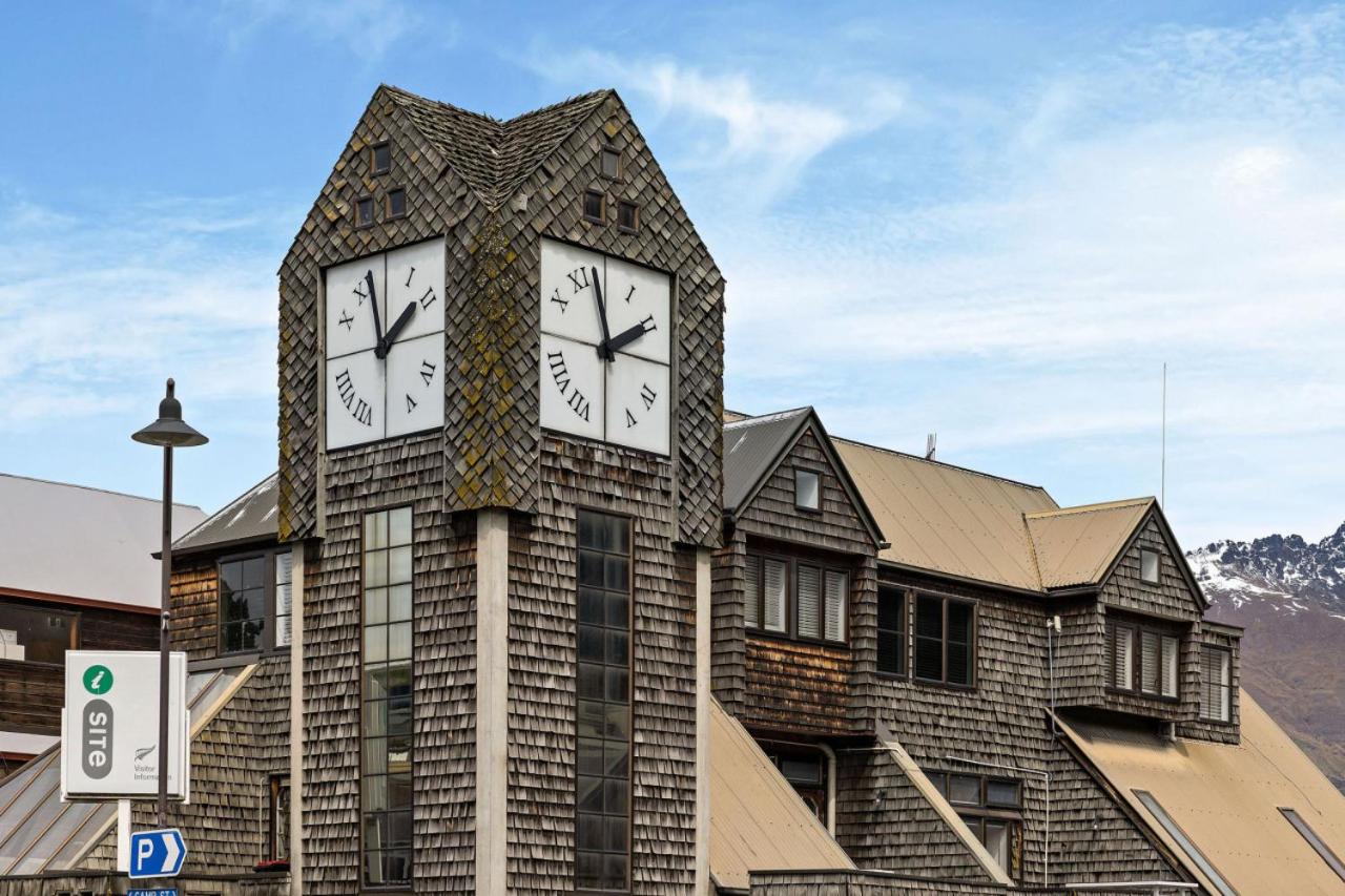 Clock tower Apartment