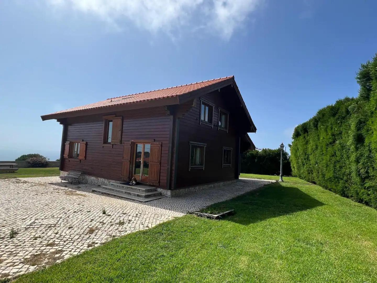 Entire home in Azóia view 5