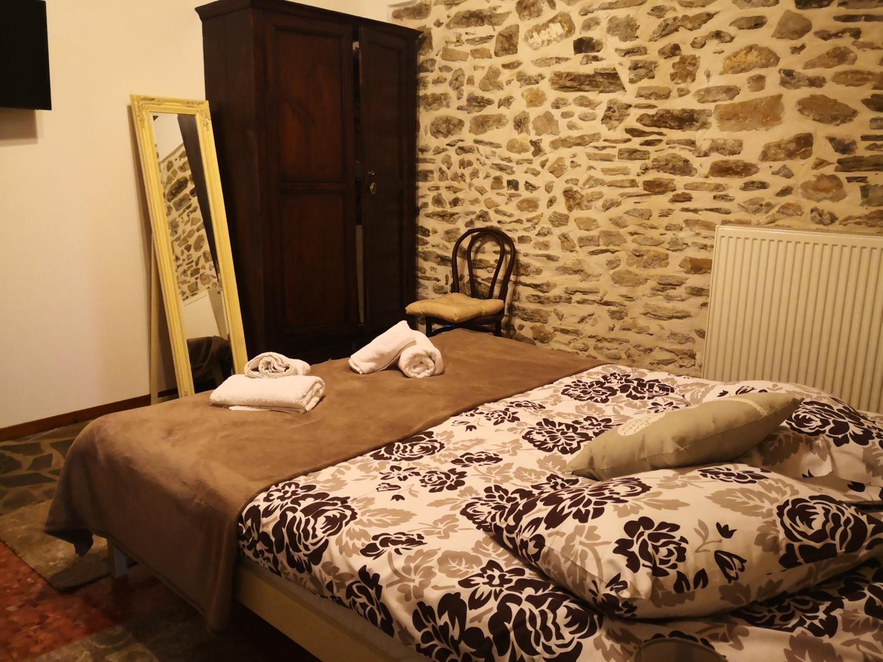 Photo 32