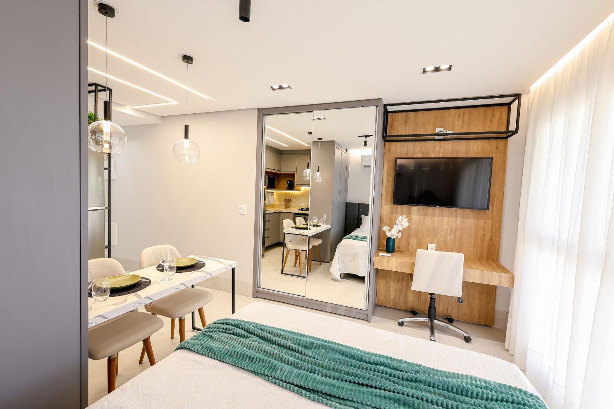 Estúdios modernos no City House by WeHousy