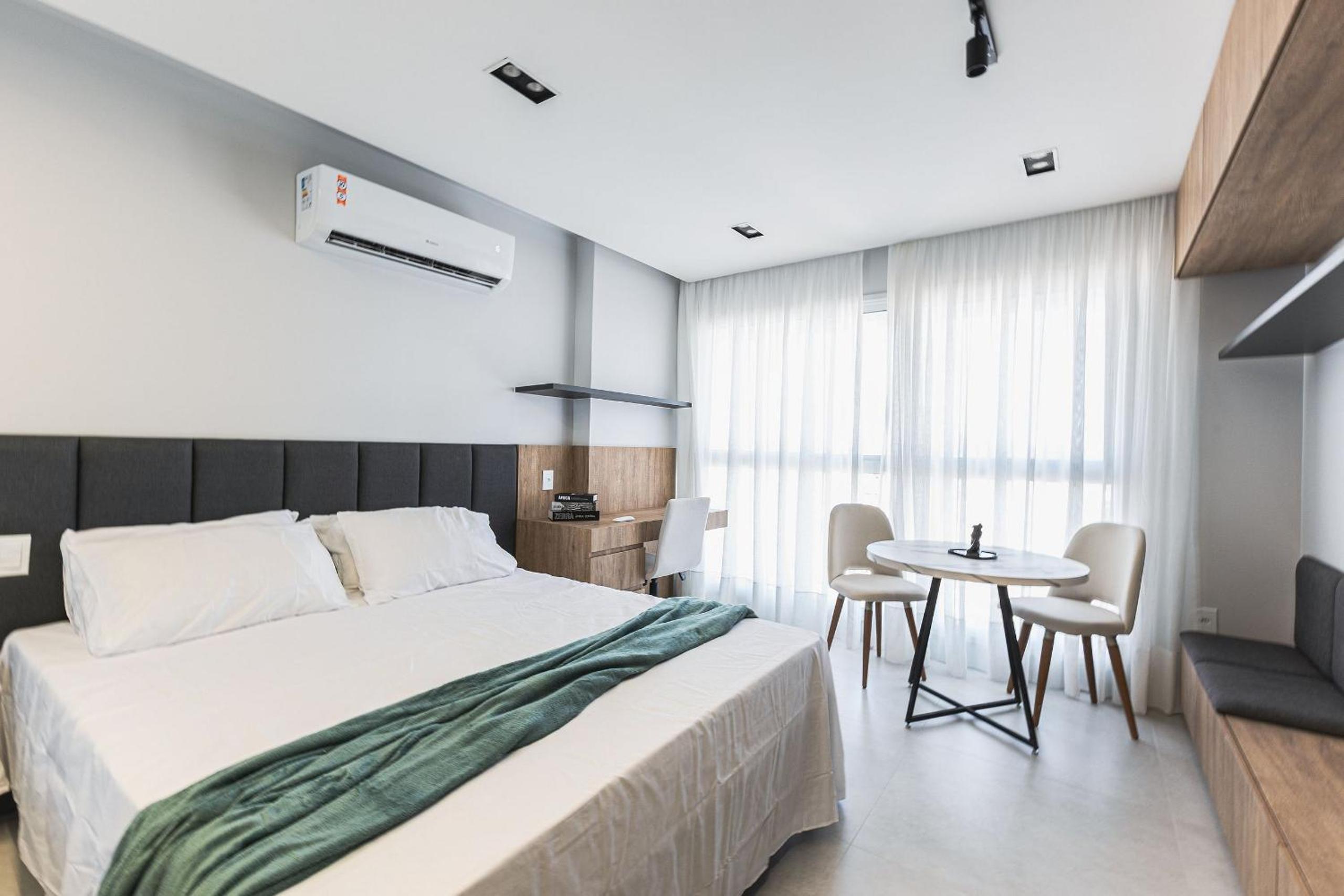 Estúdios modernos no City House by WeHousy