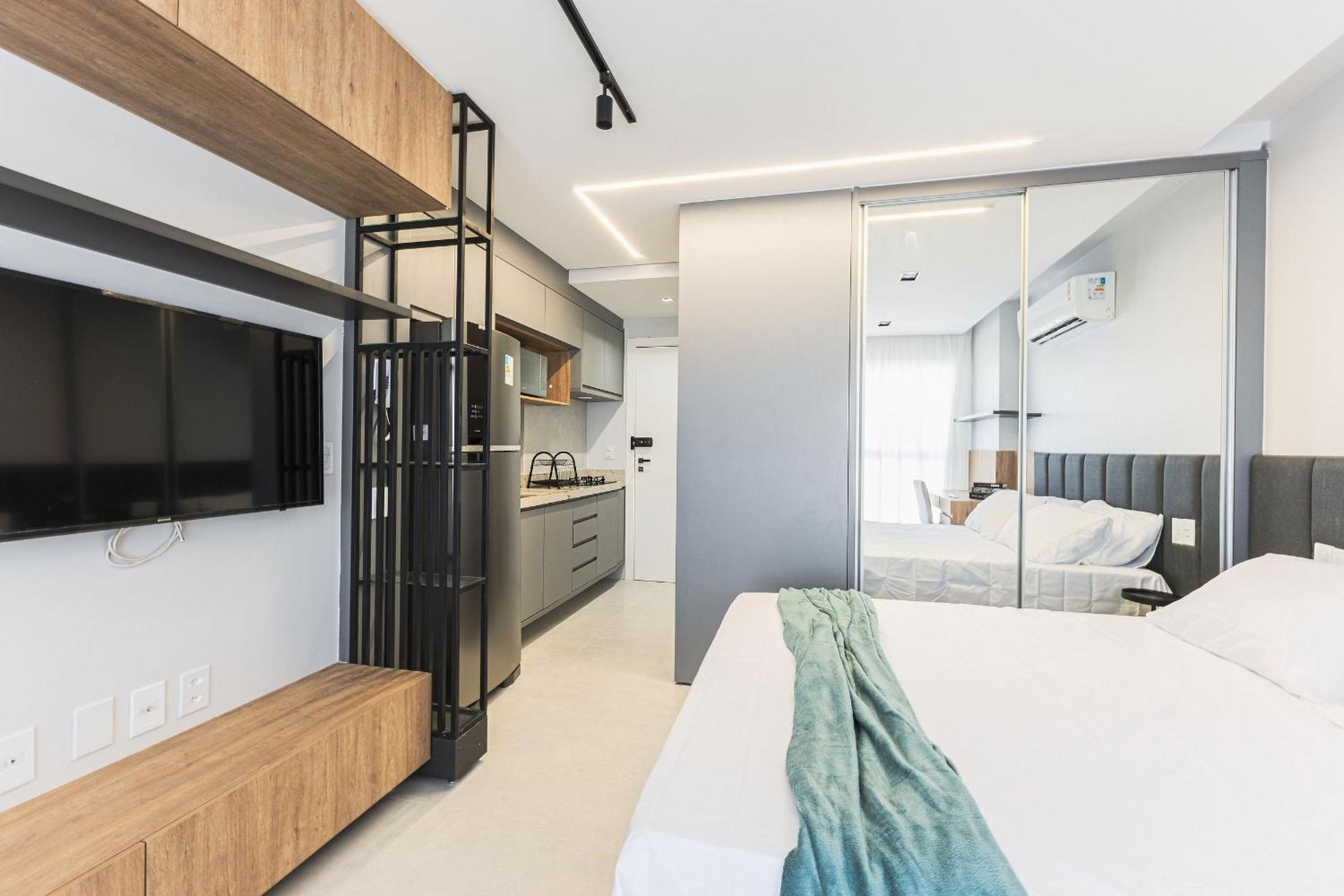 Estúdios modernos no City House by WeHousy