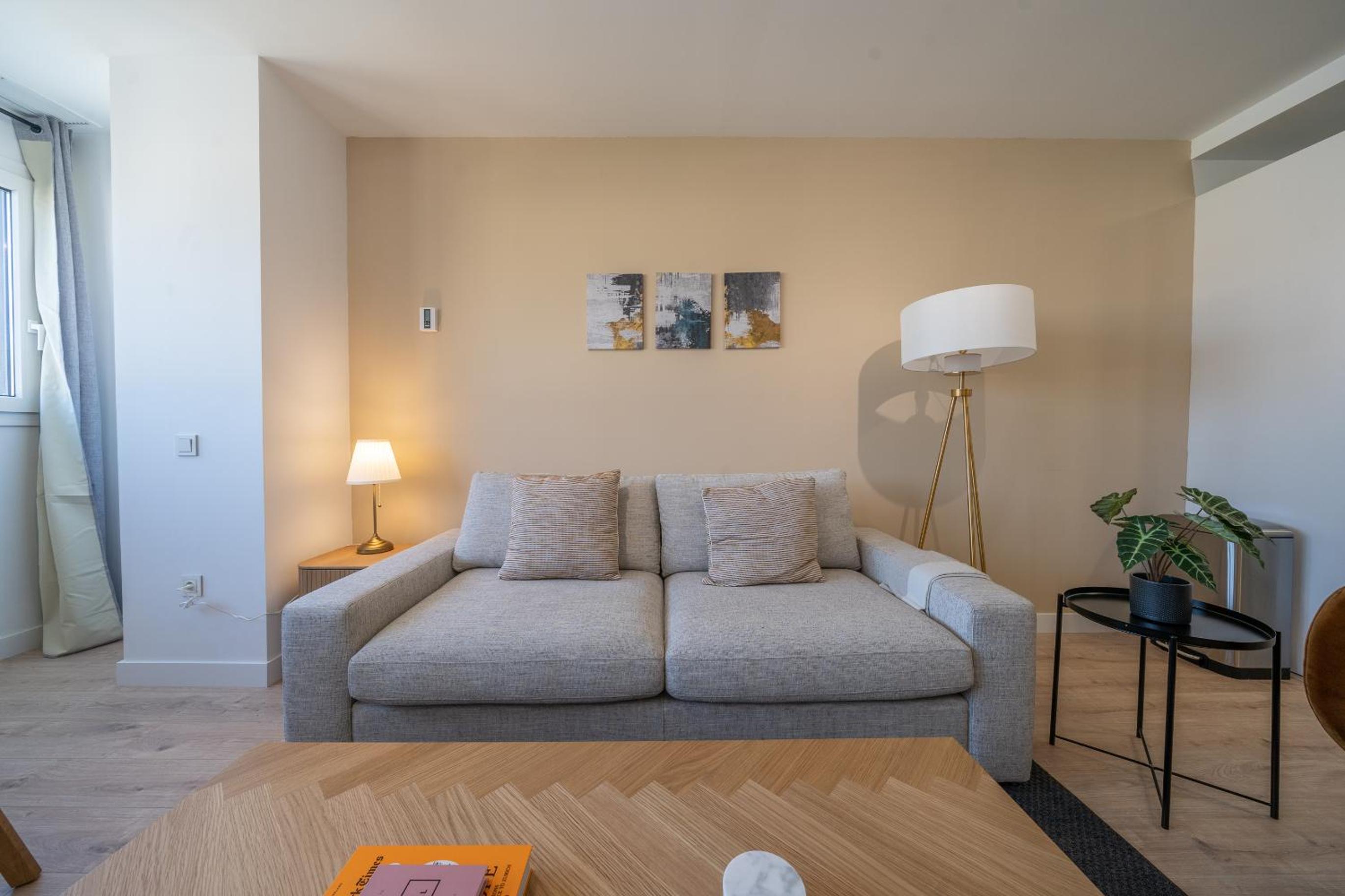 XPCE URBAN 3 Malaga Skyline - Parking Free