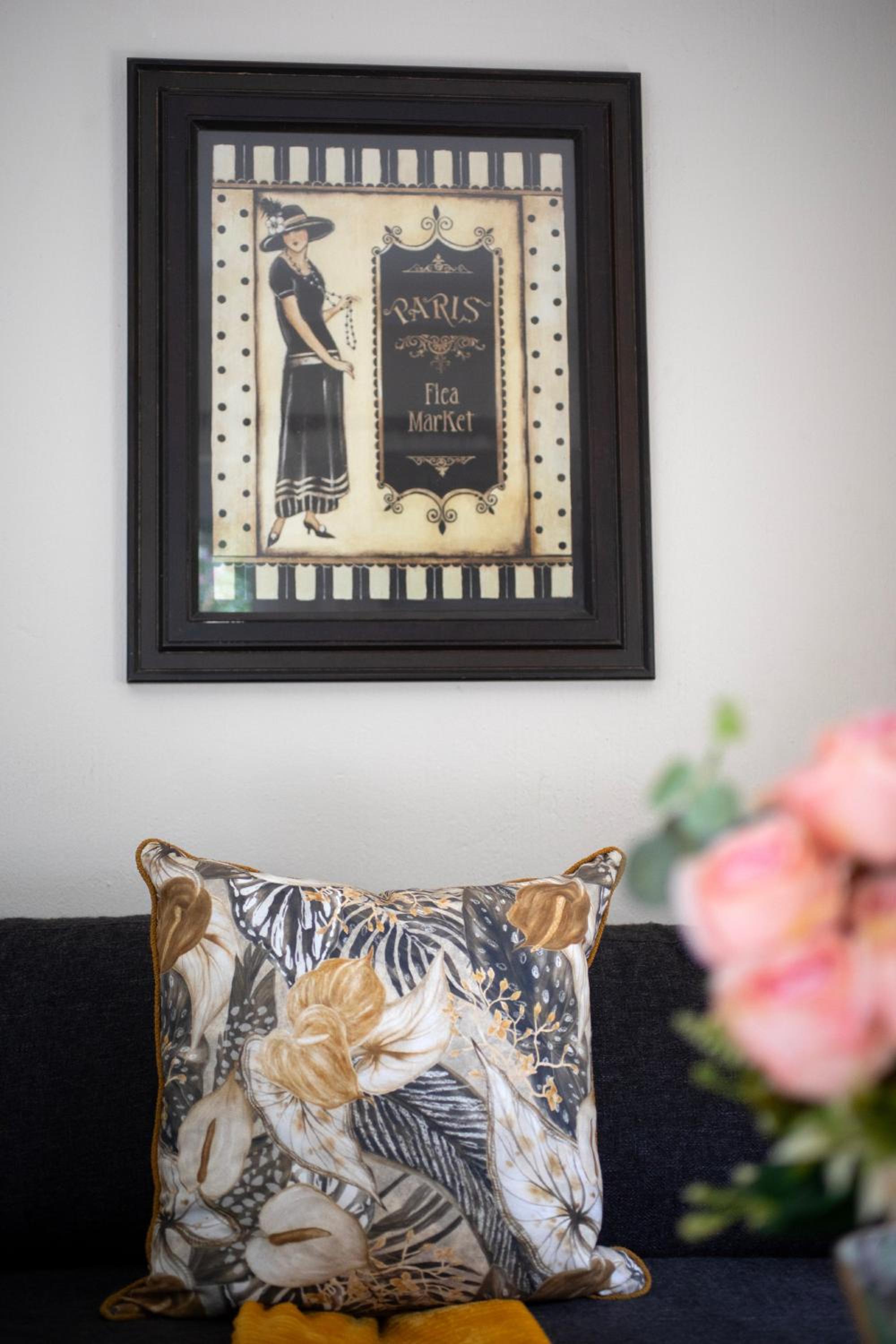 Regency Rose at Chaplin Manor