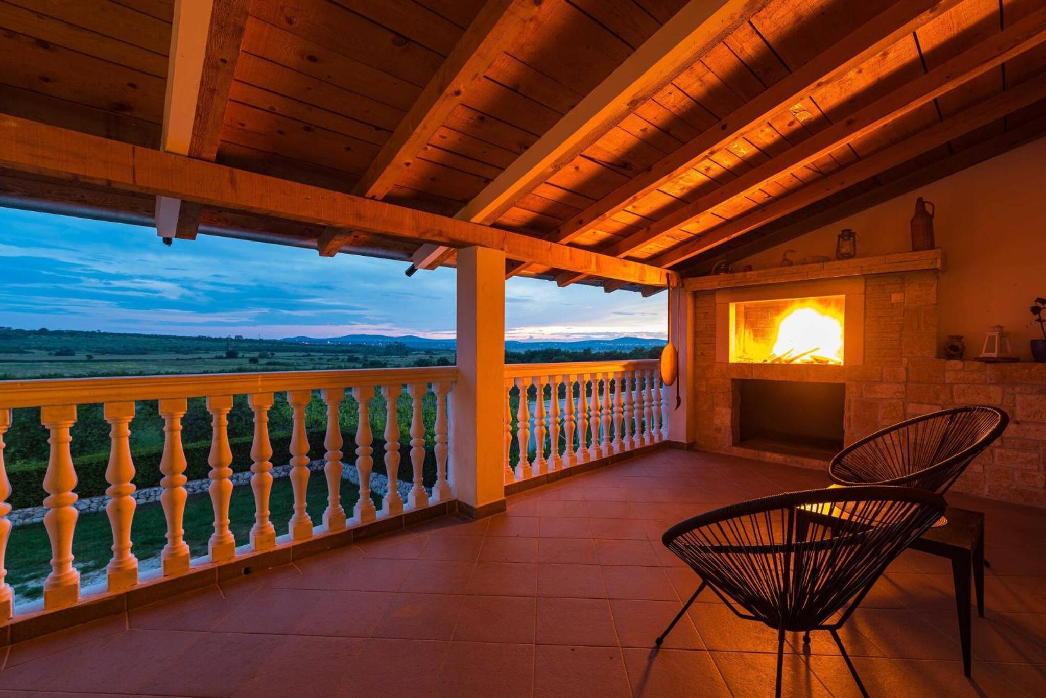 MY DALMATIA - Holiday home Agro Casa with private heated pool view 3