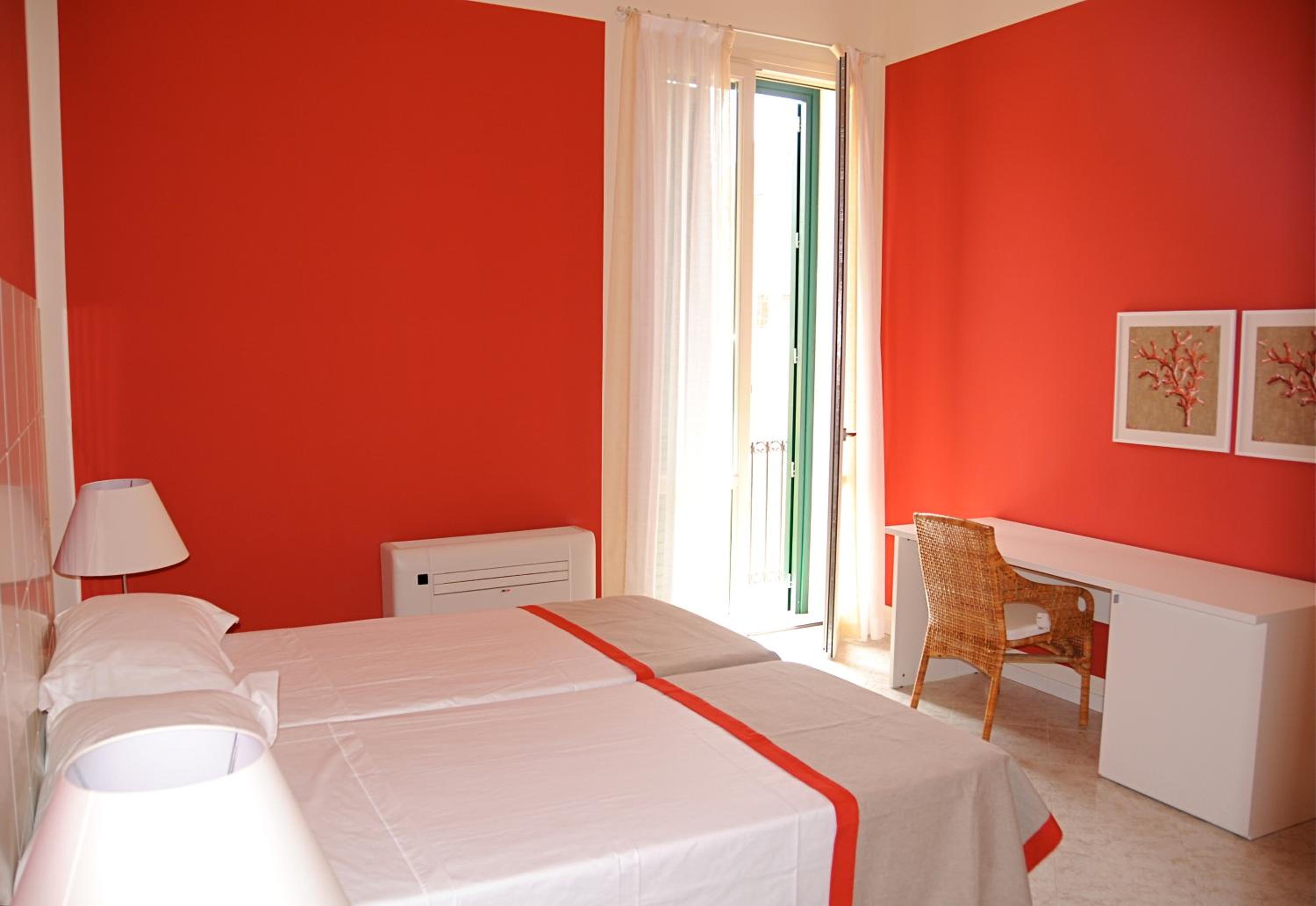 AlbaChiara Suite Rooms - City Center view 4