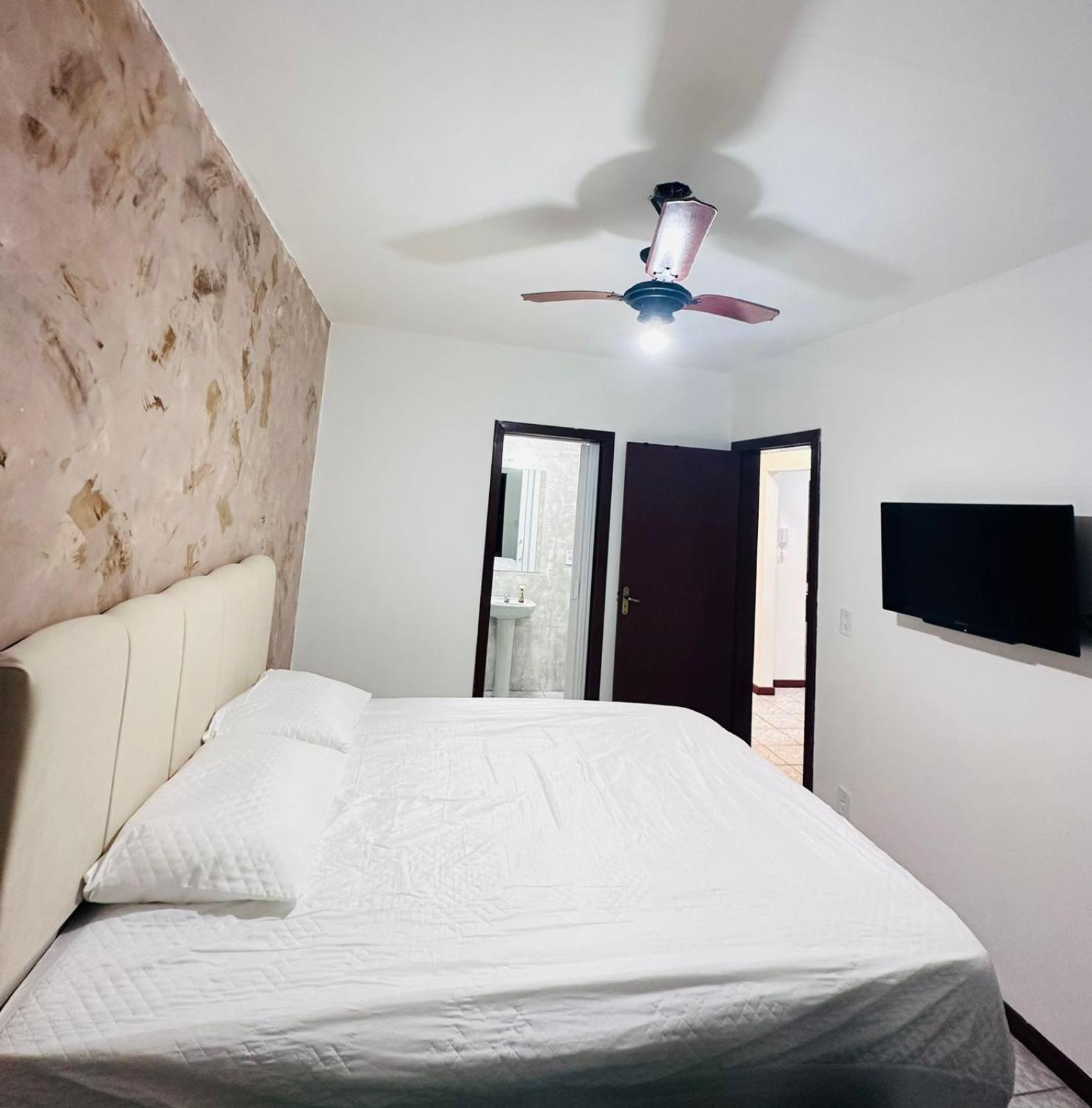 Apartamento 100metros do Mar 2 quartos