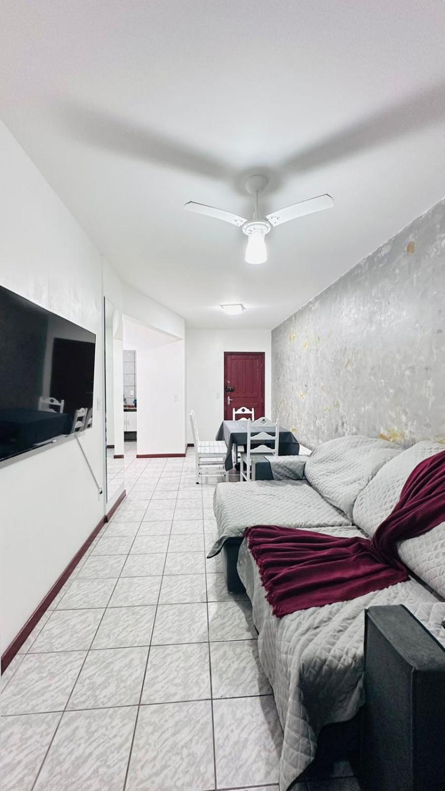 Apartamento 100metros do Mar 2 quartos