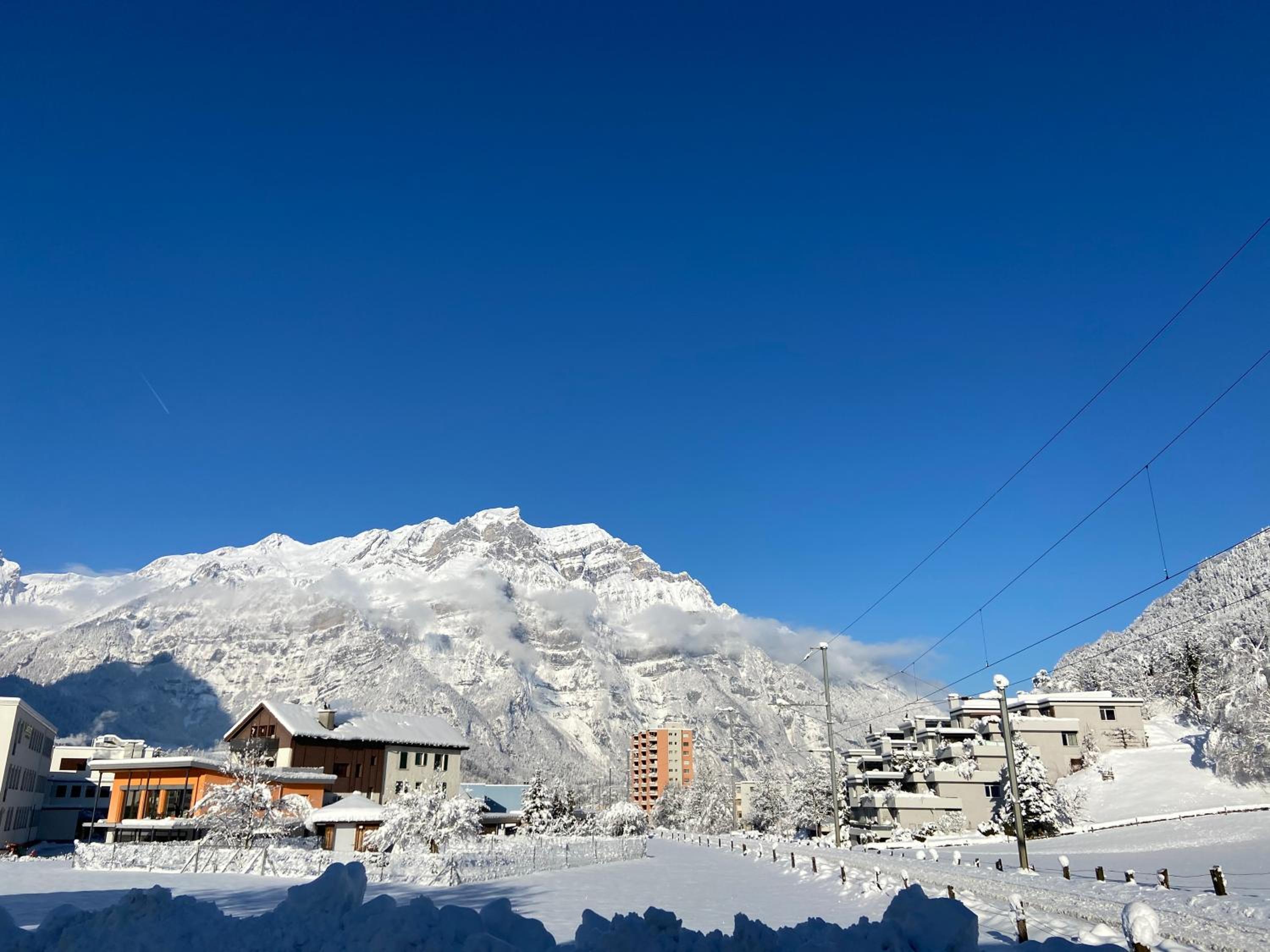 Glarner Spa I Private Sauna & Hot Tub & Alps View