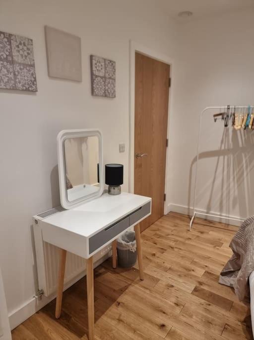 Large Duplex Flat at London Bridge
