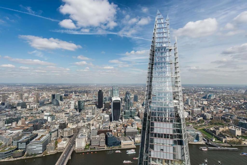 Large Duplex Flat at London Bridge
