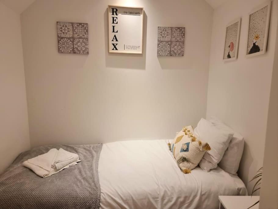 Large Duplex Flat at London Bridge