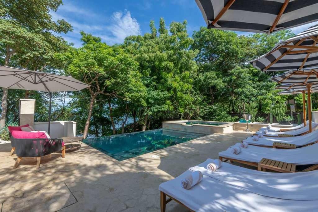 Stylish Condo in the Heart of Las Catalinas with Vibrant Design & Exclusive Beach Club Access