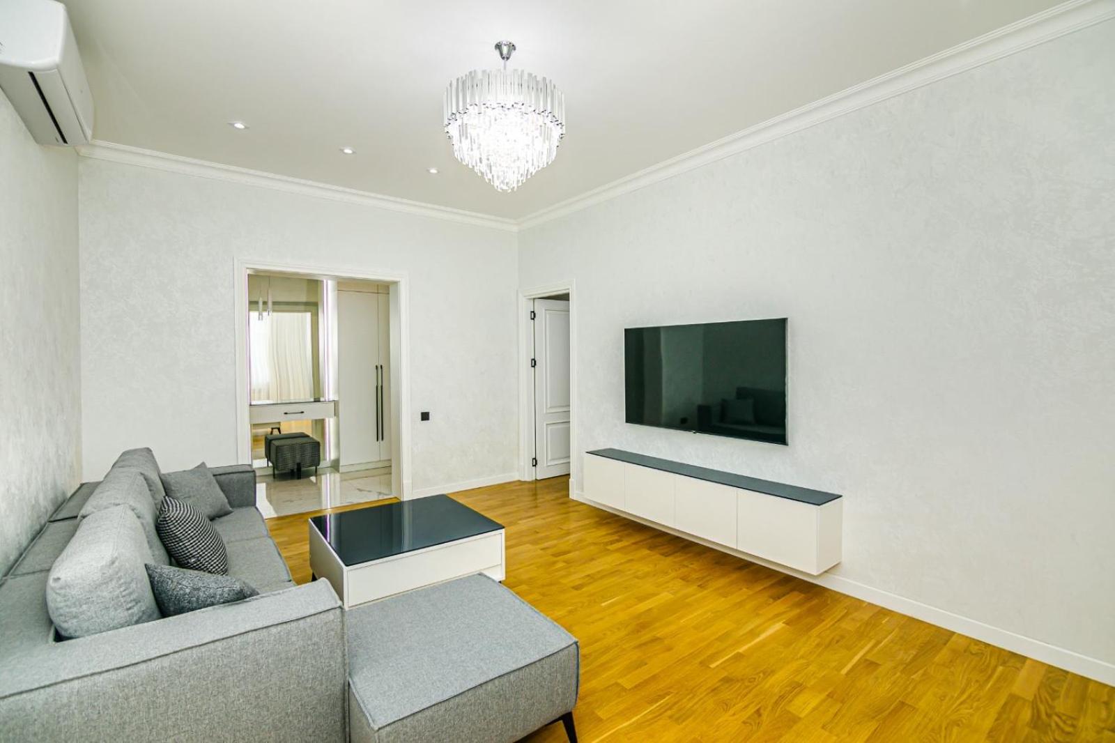 Sky view apartment nizami