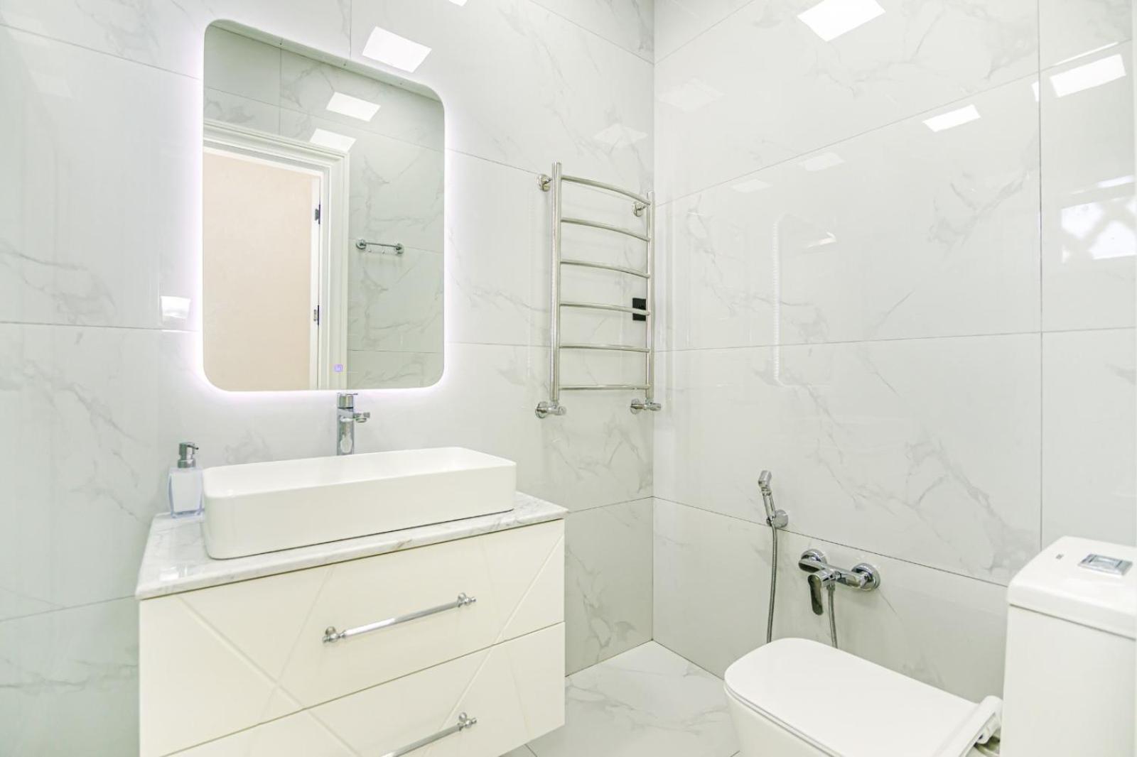 Sky view apartment nizami