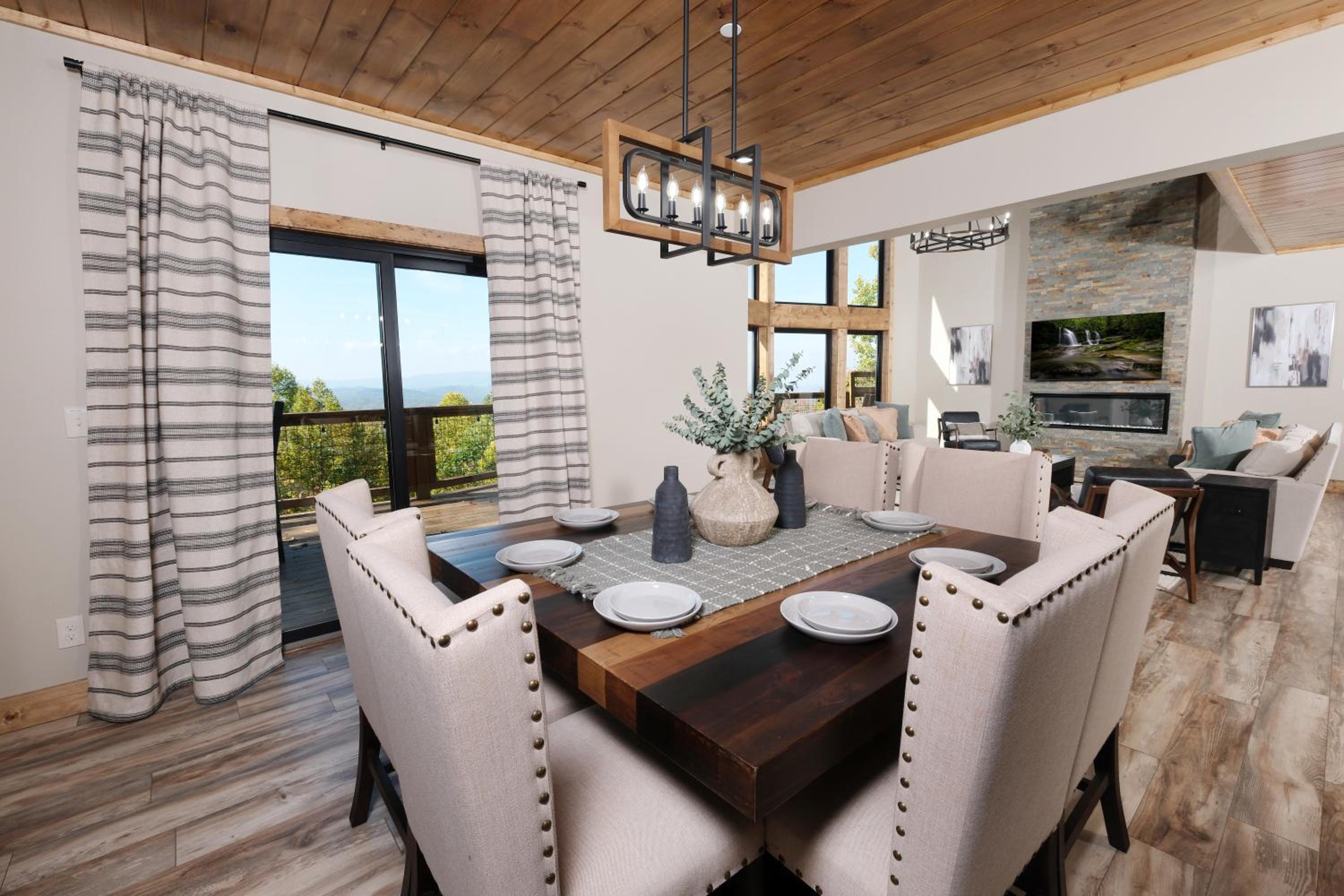 Smoky Skies By Colonial Properties view 2