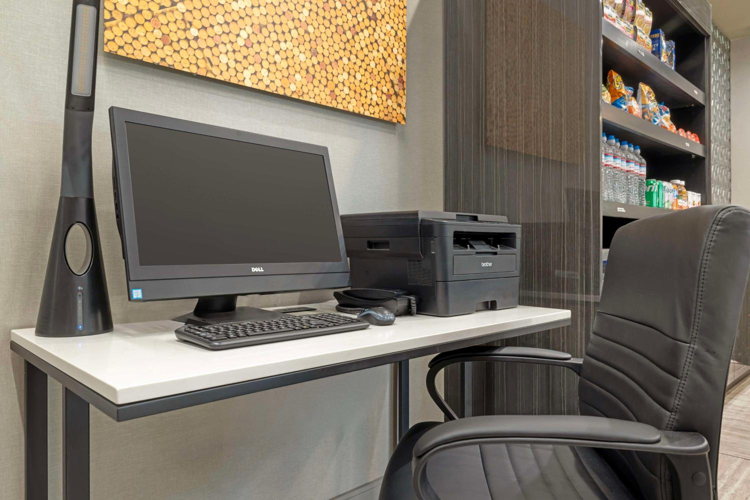 Temecula Vacations - Best Western Plus Temecula Wine Country Hotel Suites - Property Image 26