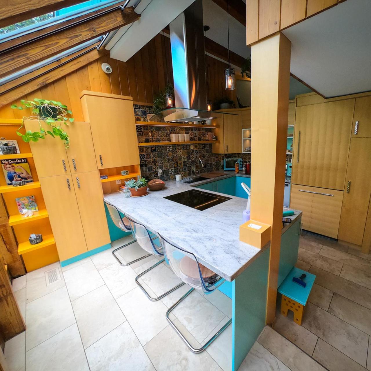 Riverside Retreat with Sauna & Hot Tub in Elora