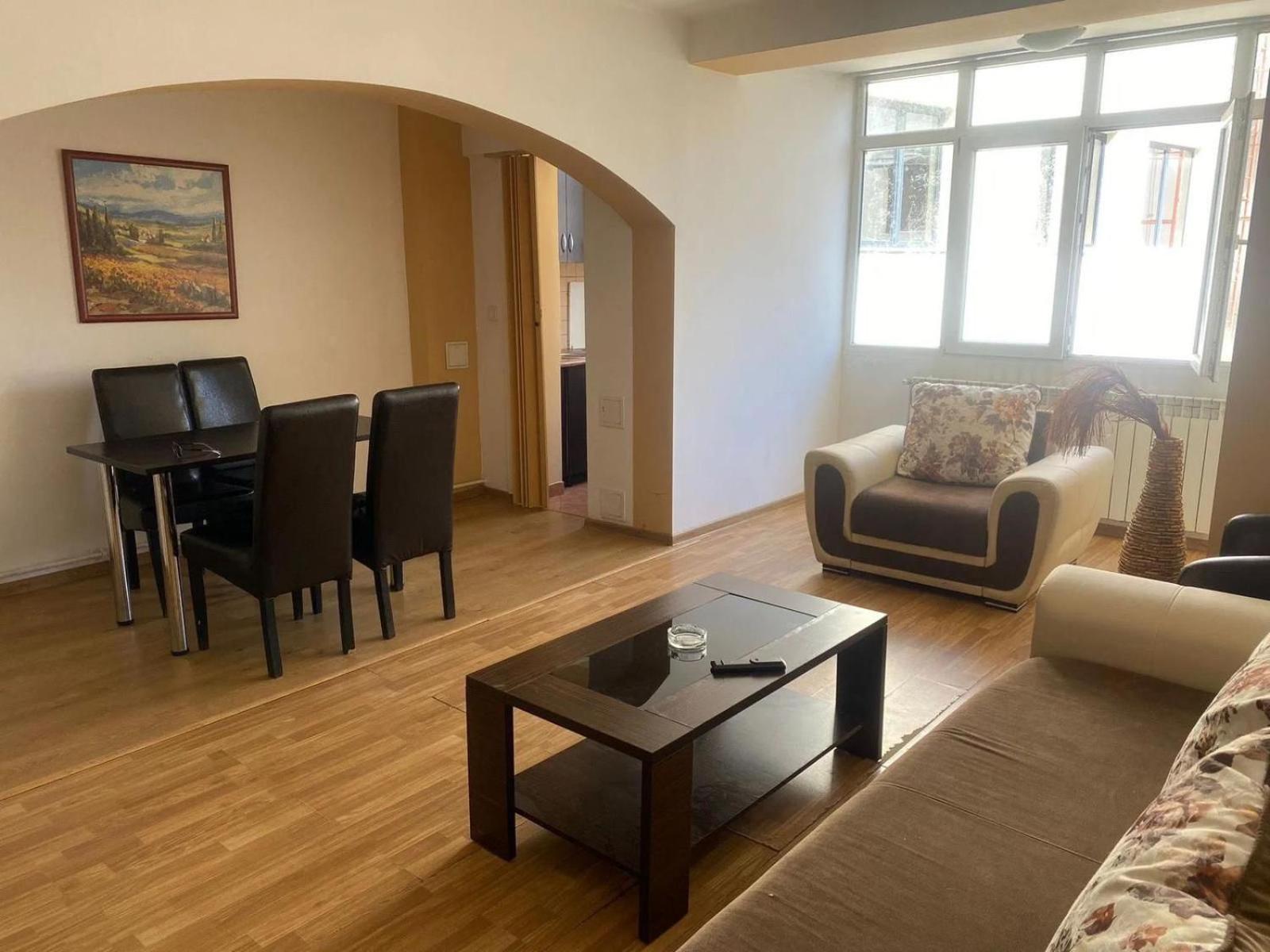 Apartament două camere Centru Vechi - Parcare Privată Gratuită pentru minim 3 nopti cazare!!! FREE PRIVATE PARKING for minimum 3 nights view 4