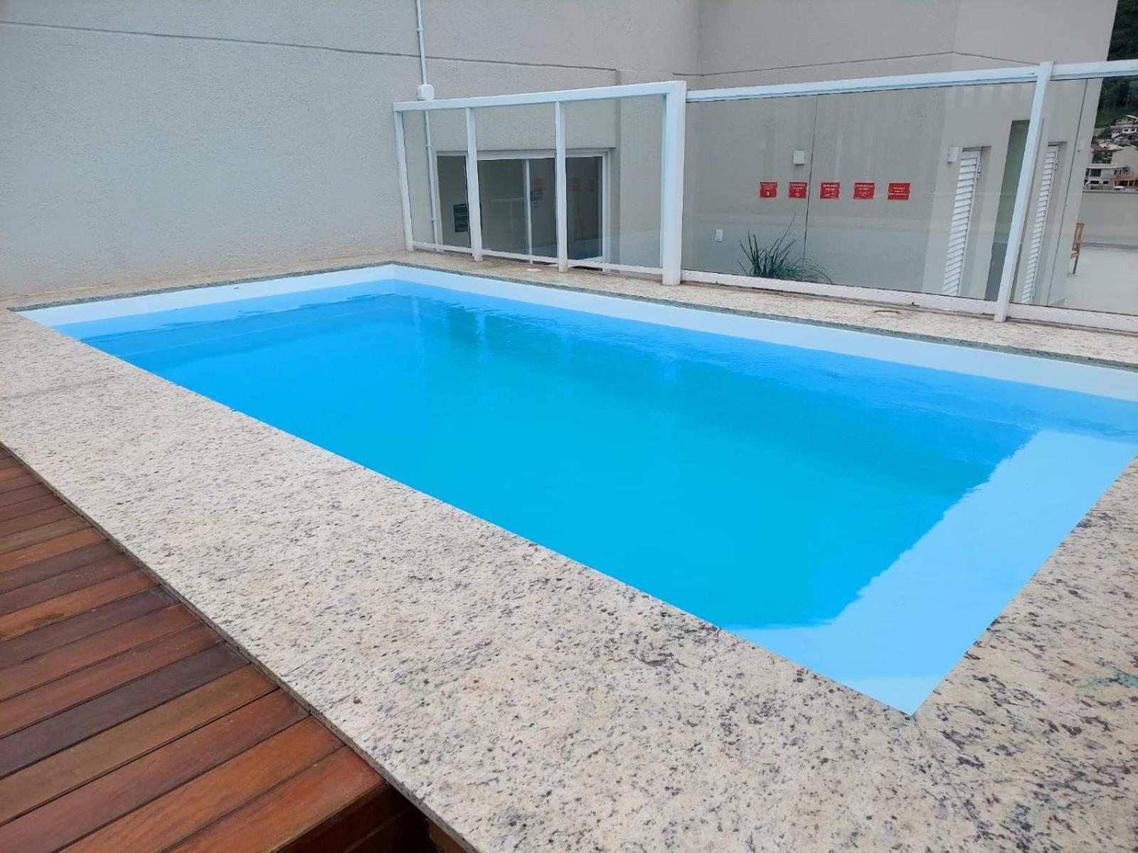 Ap novo com vista para o Parque Beto Carrero! 6 min a pé