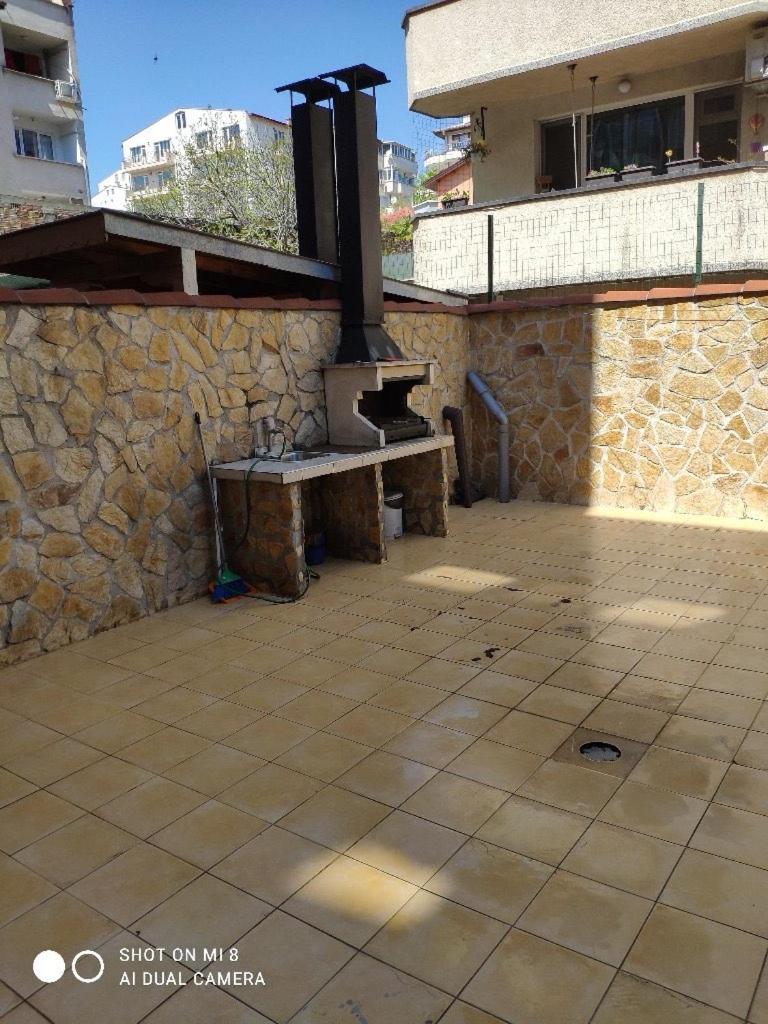Photo 47