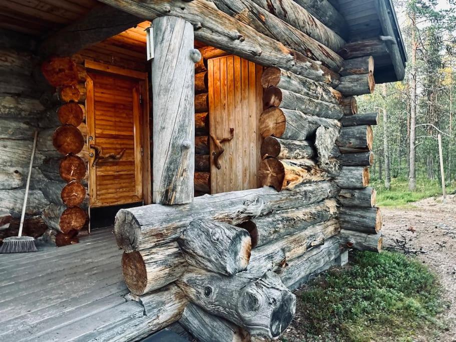 Lapland Lake Hideout with Modern Amenities and Activities