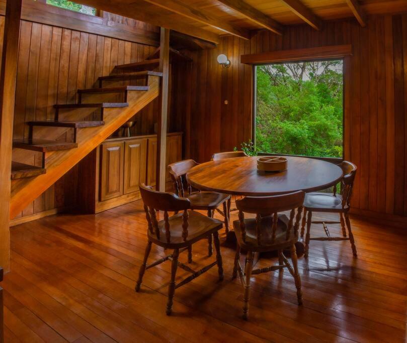 Private House Next to the Cloud Forest Reserve