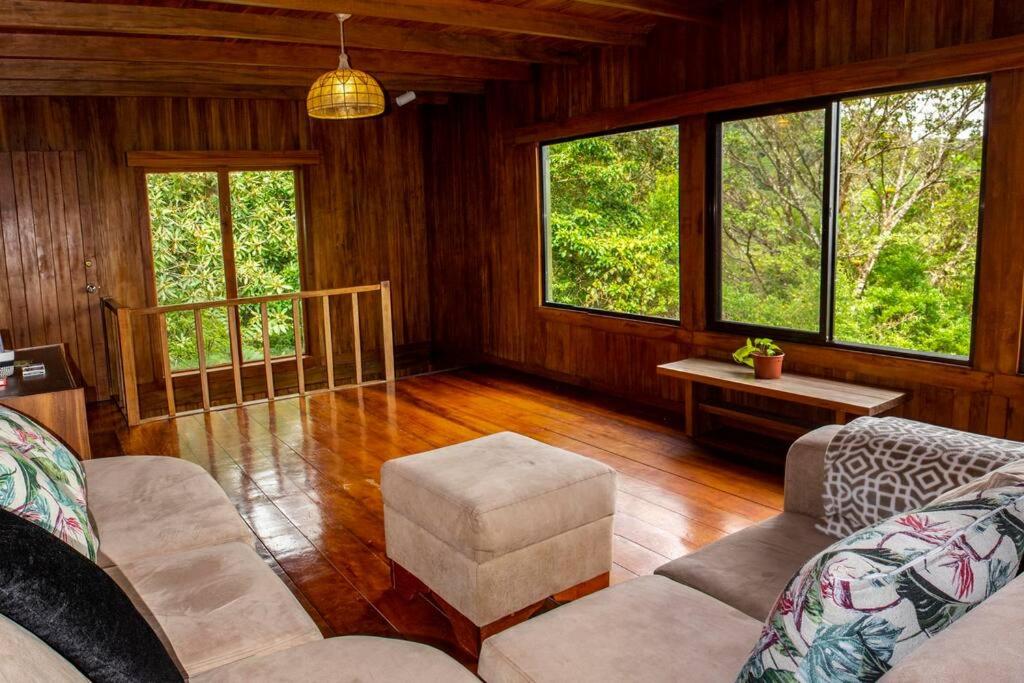 Private House Next to the Cloud Forest Reserve