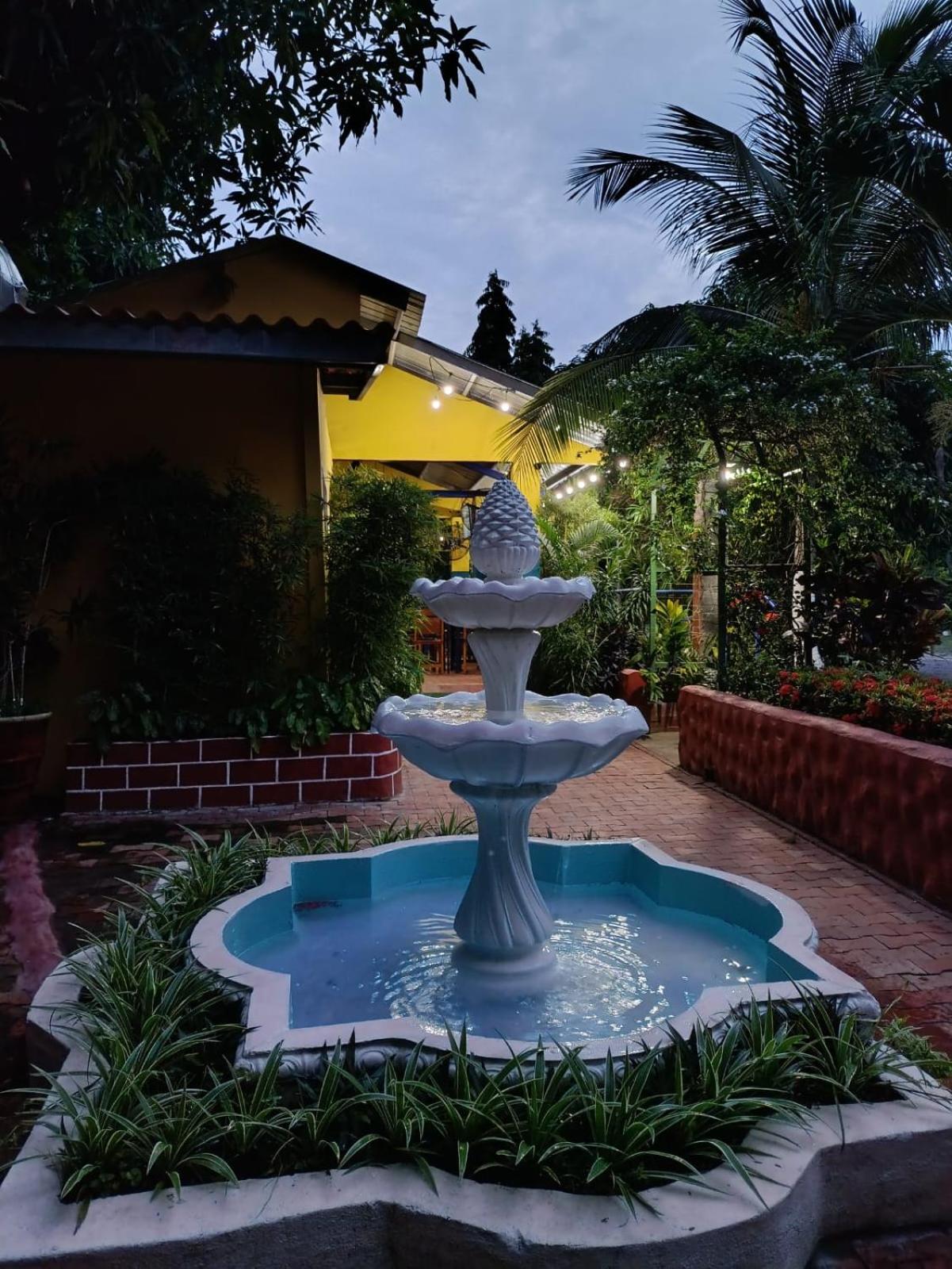 Las Catalinas Coronado
