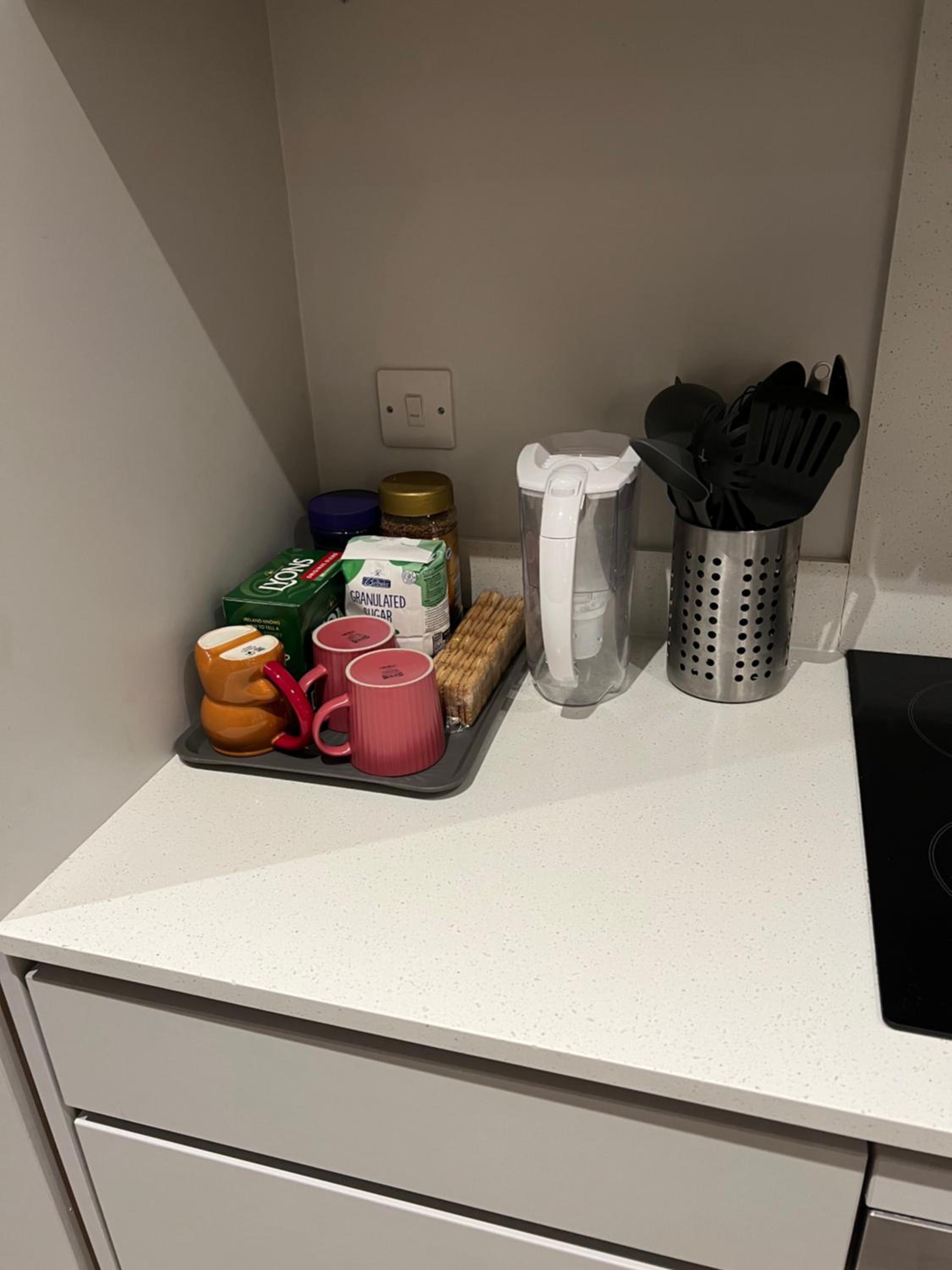 Beautiful & Cozy Two-Bedroom Shared Apartment Liffey Valley Dublin