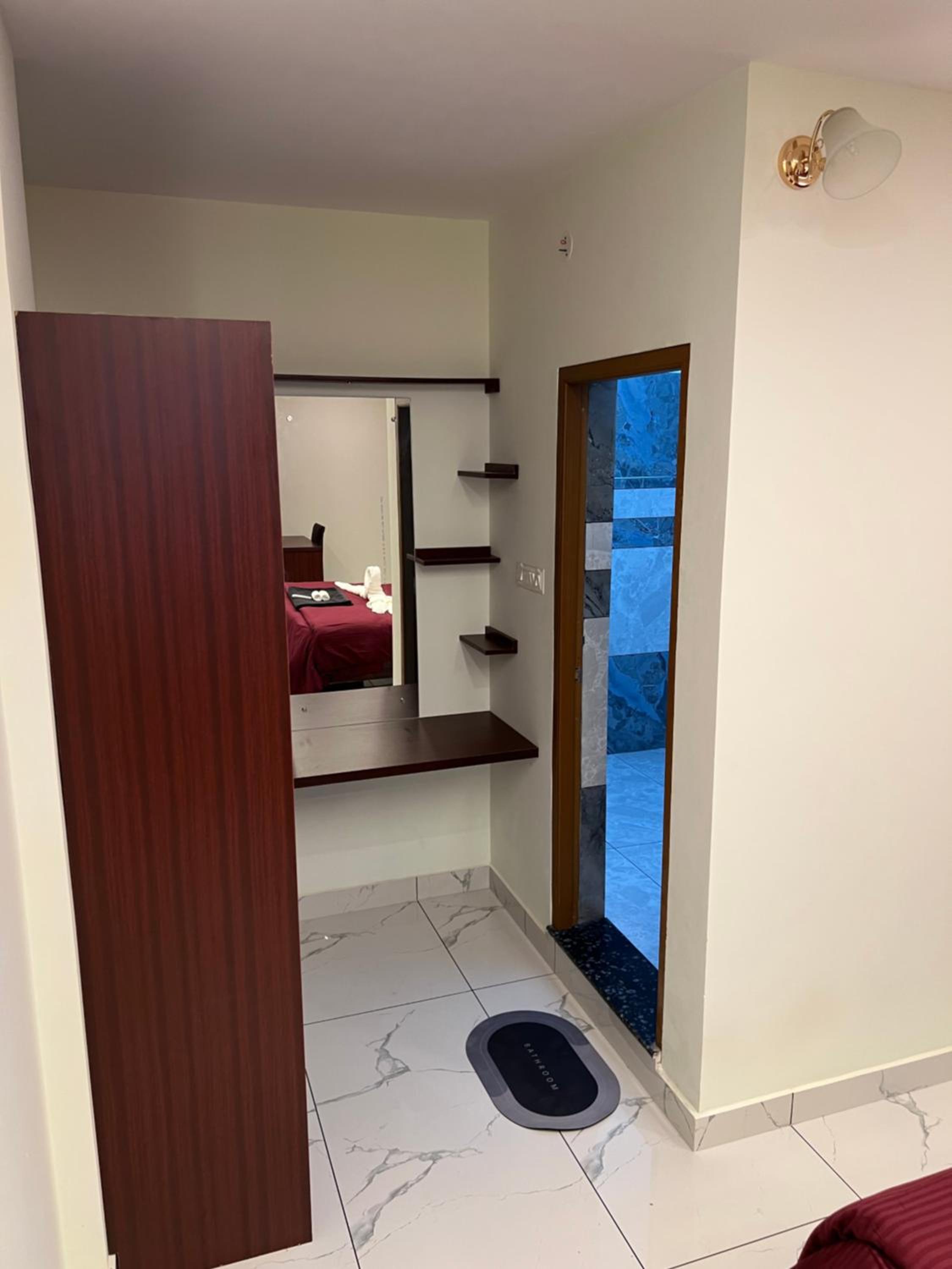 Katsura Varkala