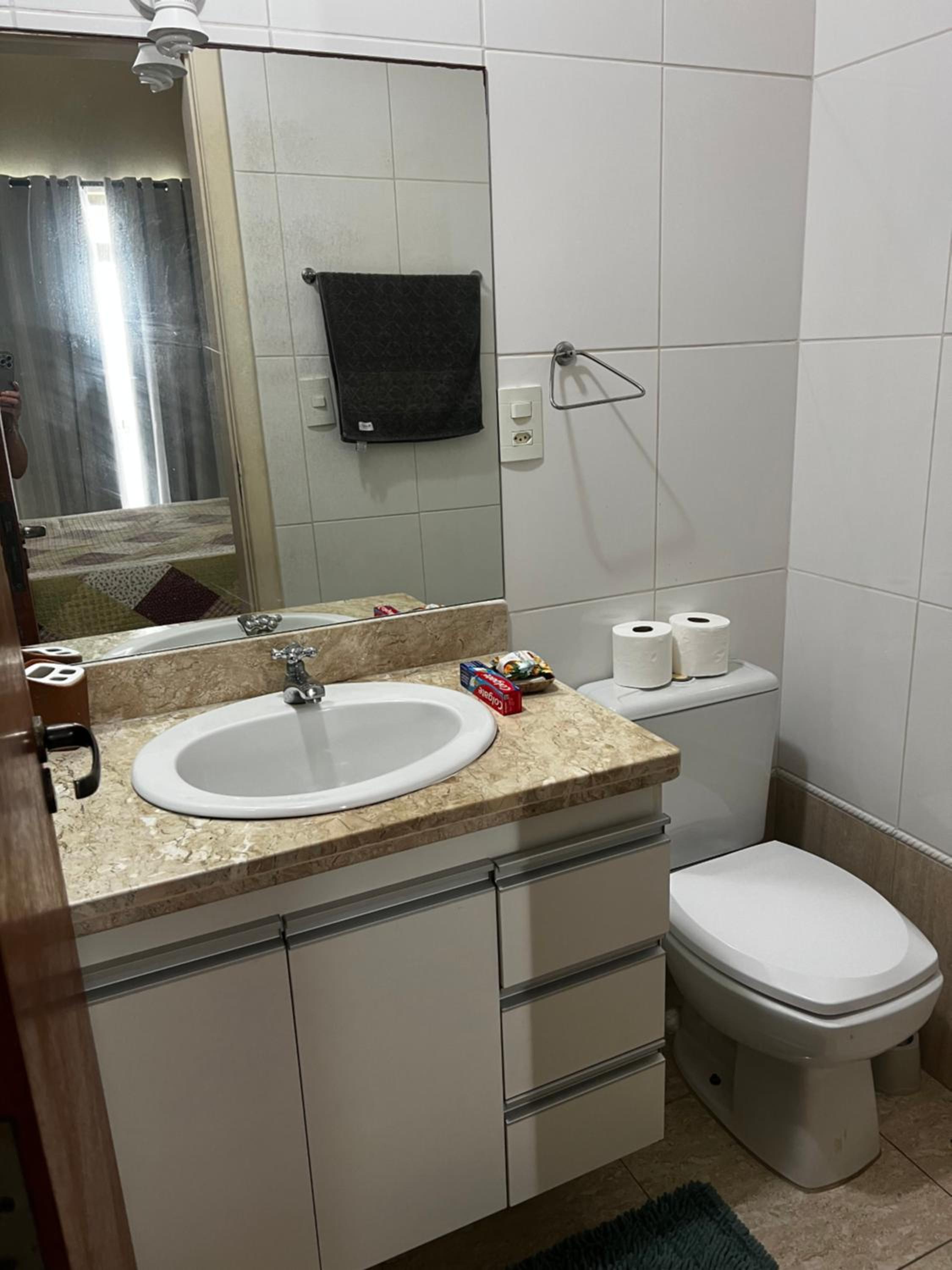 Apartamento espaçoso, a 300m da Praia do Forte