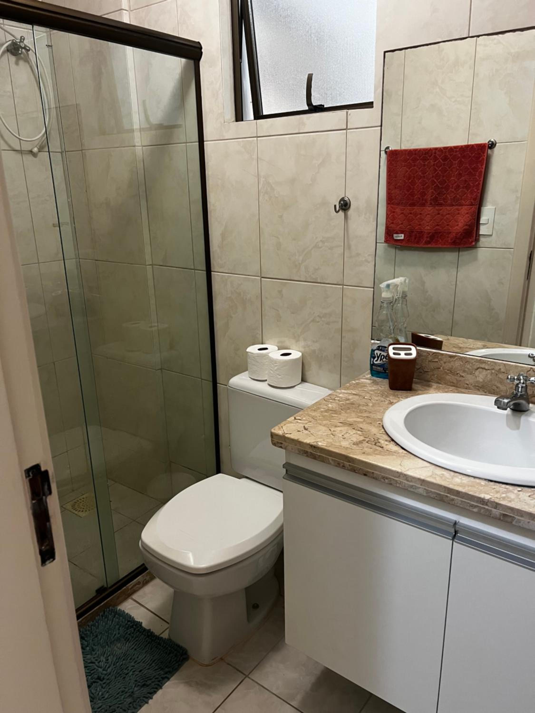 Apartamento espaçoso, a 300m da Praia do Forte