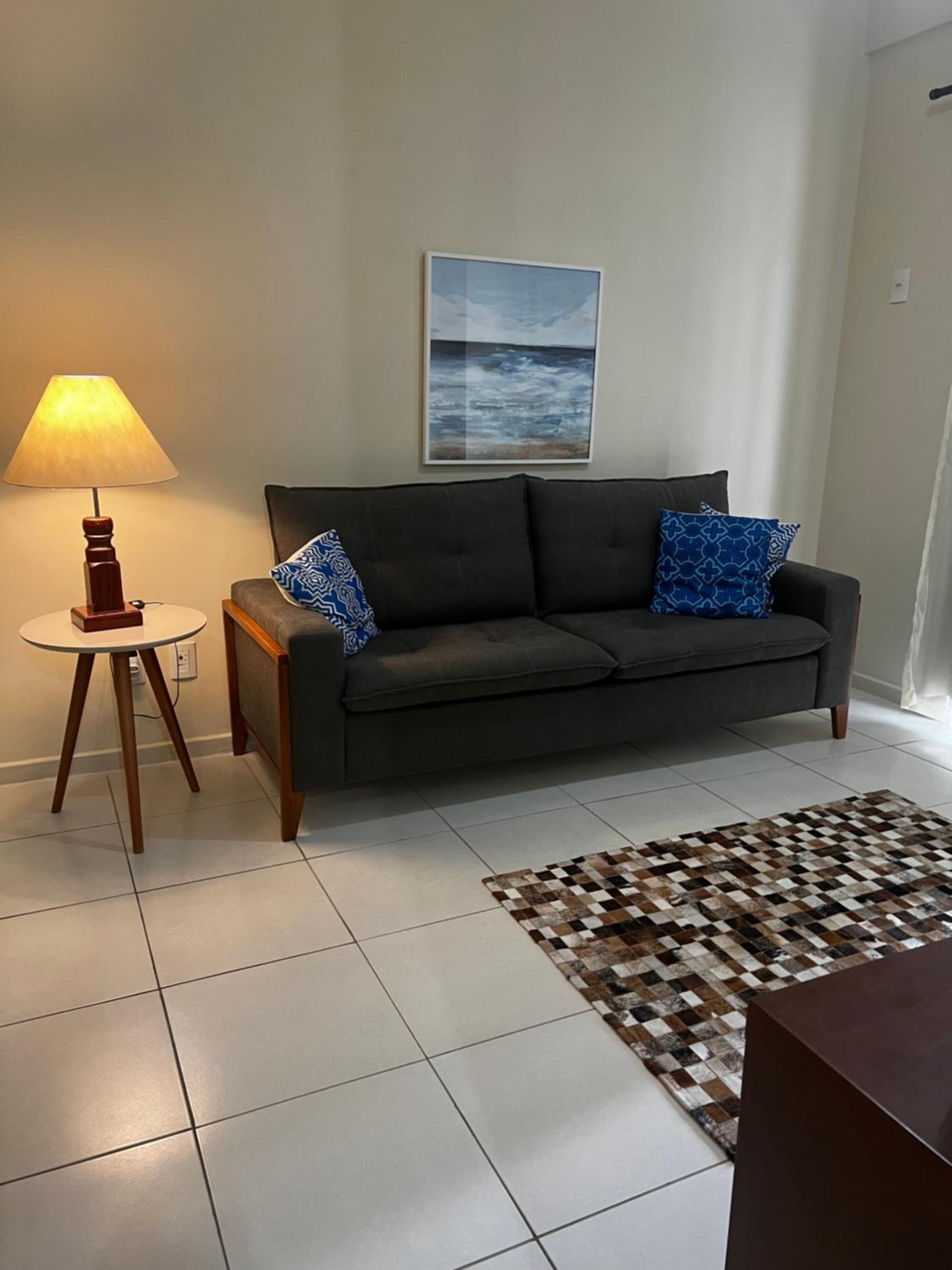 Apartamento espaçoso, a 300m da Praia do Forte