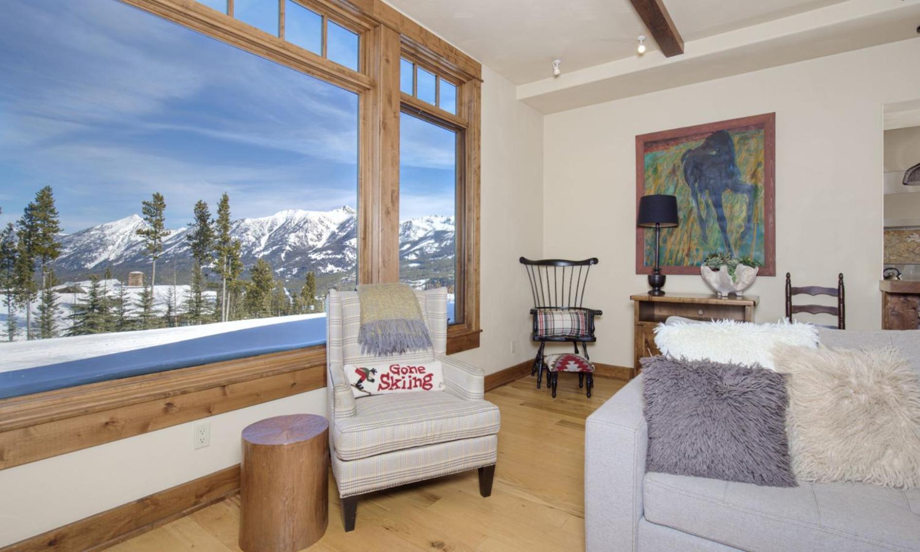 Cowboy Heaven Luxury Suite 1B