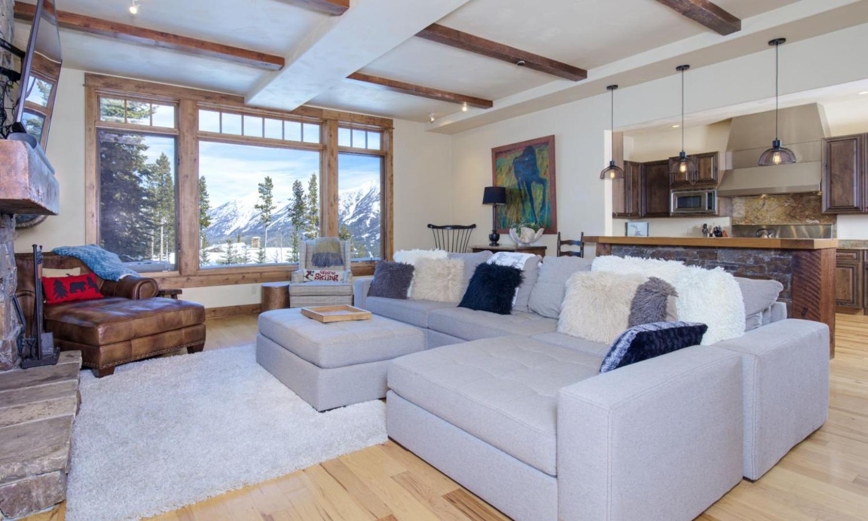 Cowboy Heaven Luxury Suite 1B